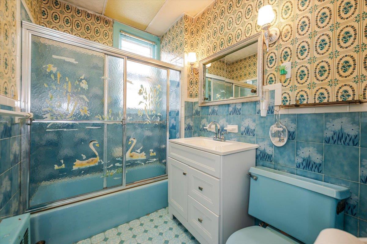 Single Family Beverley  Brooklyn, NY 11203, MLS-875169-17
