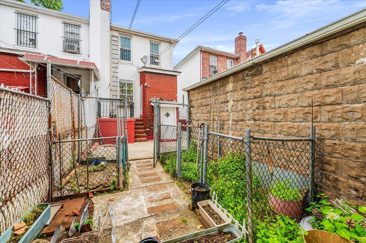 Single Family Beverley  Brooklyn, NY 11203, MLS-875169-19