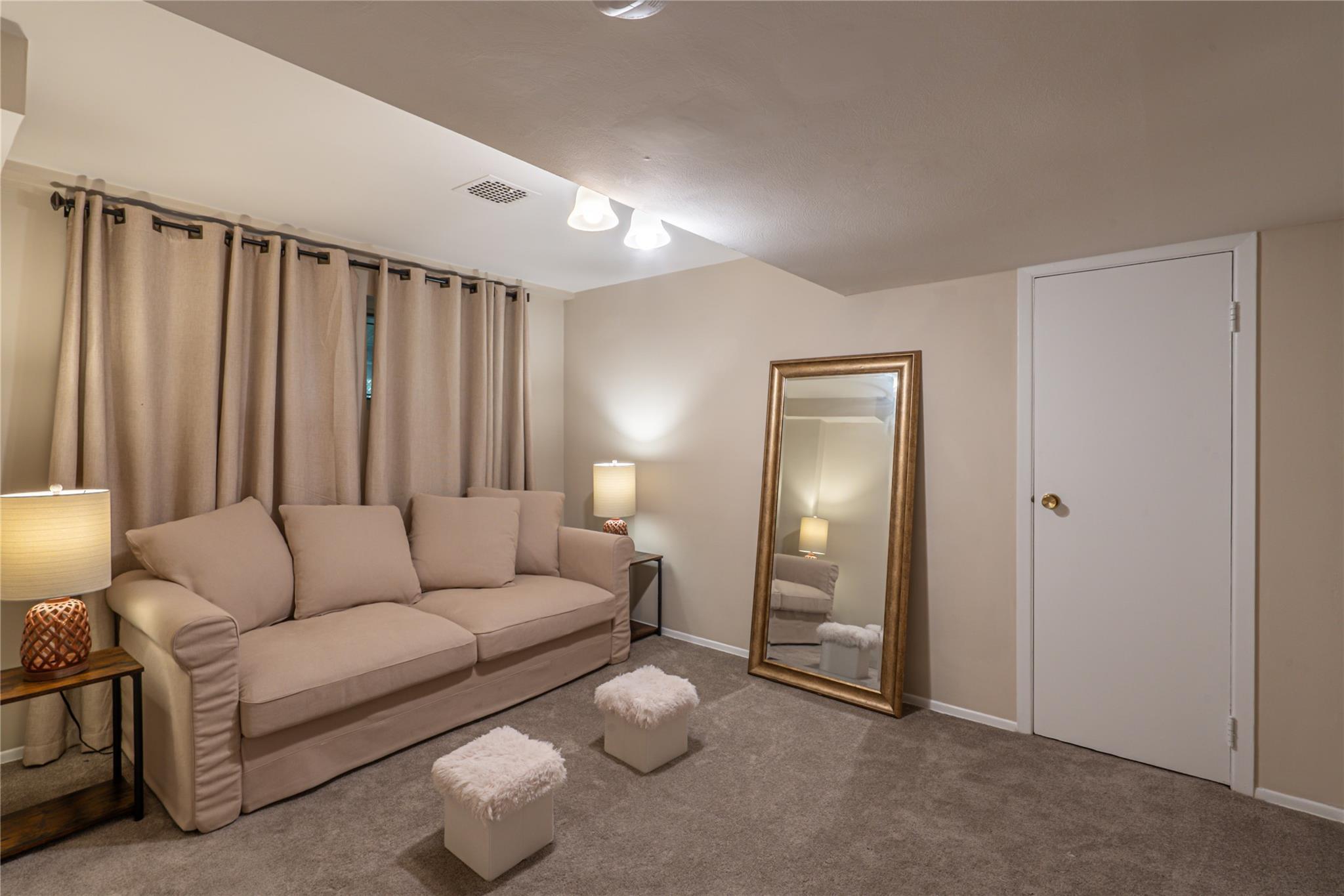 Single Family The Dell  Nassau County, NY 11507, MLS-875173-19