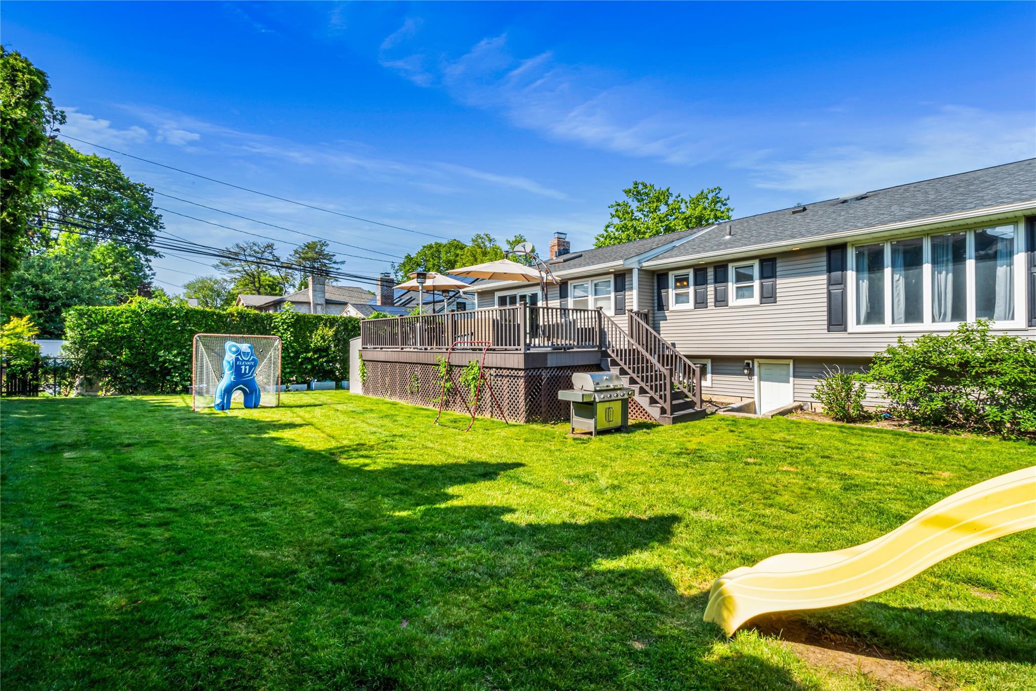 Single Family The Dell  Nassau County, NY 11507, MLS-875173-24