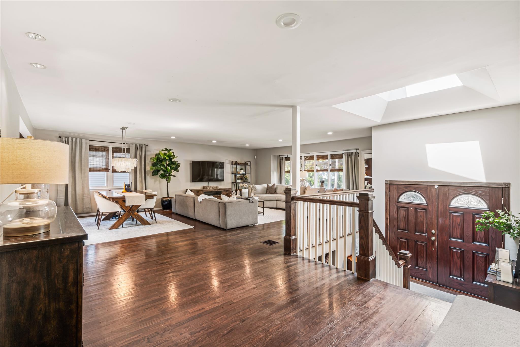 Single Family The Dell  Nassau County, NY 11507, MLS-875173-4