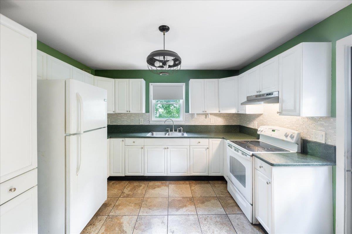Single Family Floyd  Suffolk County, NY 11967, MLS-875179-7