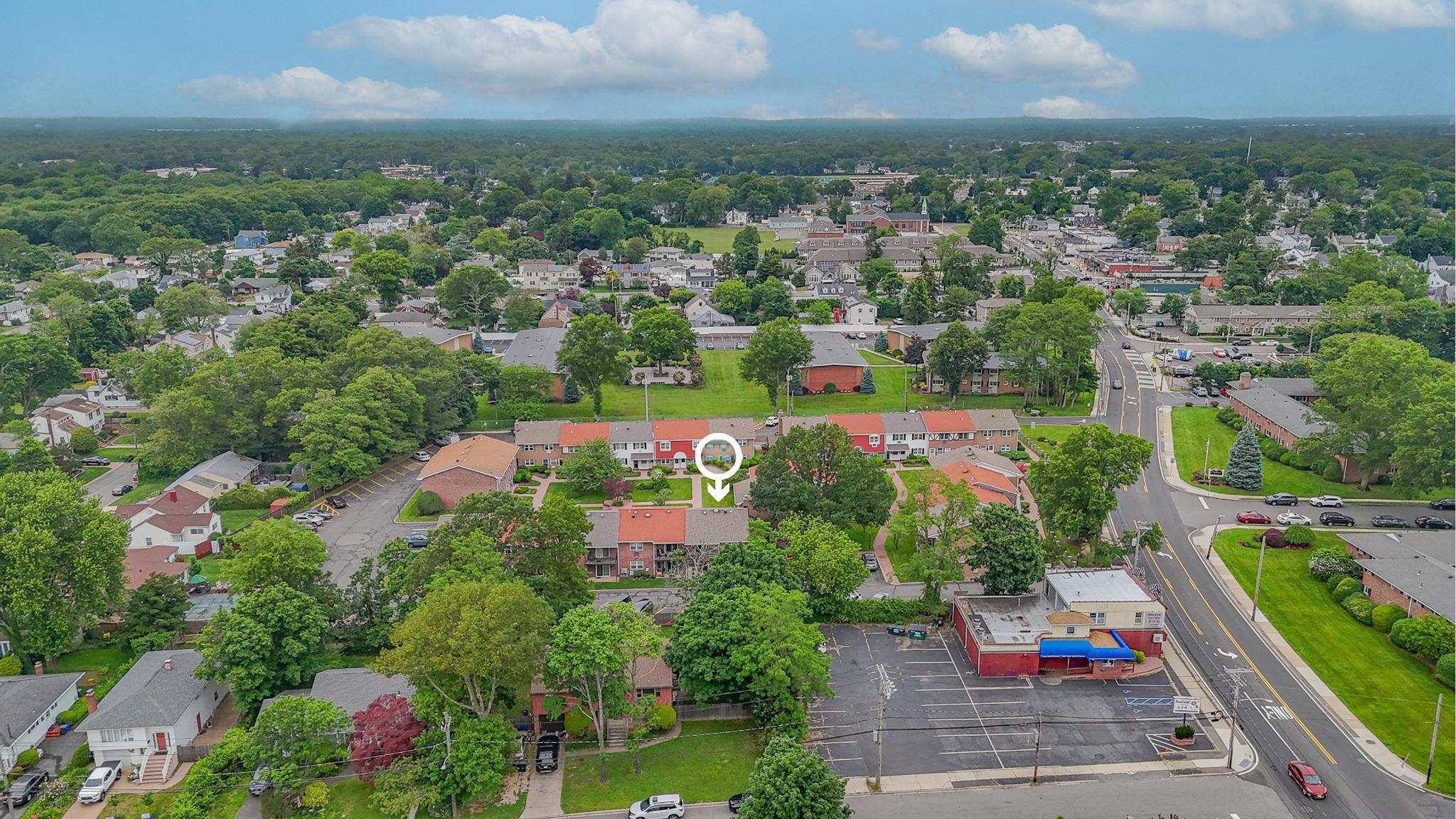 Condo Springwood  Suffolk County, NY 11703, MLS-875199-12