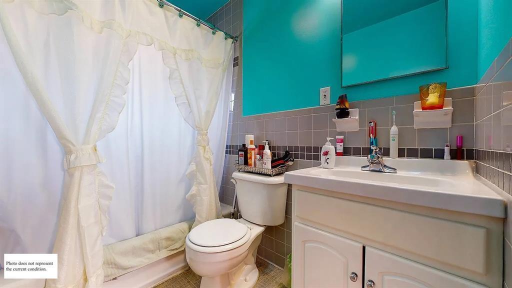 Single Family 87th  Brooklyn, NY 11236, MLS-875204-24