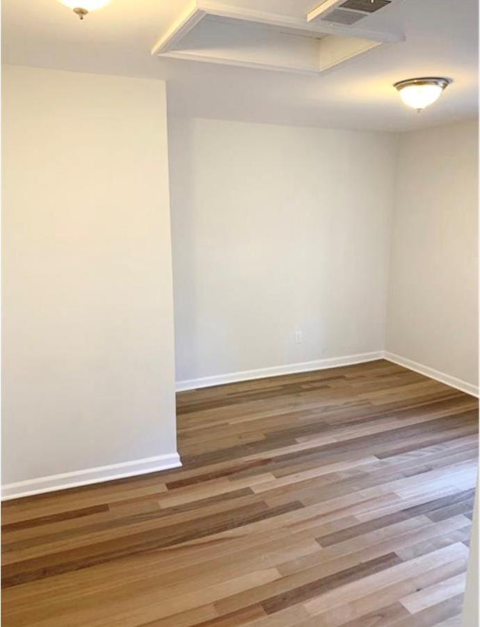 Single Family Grand  Westchester County, NY 10520, MLS-875207-10