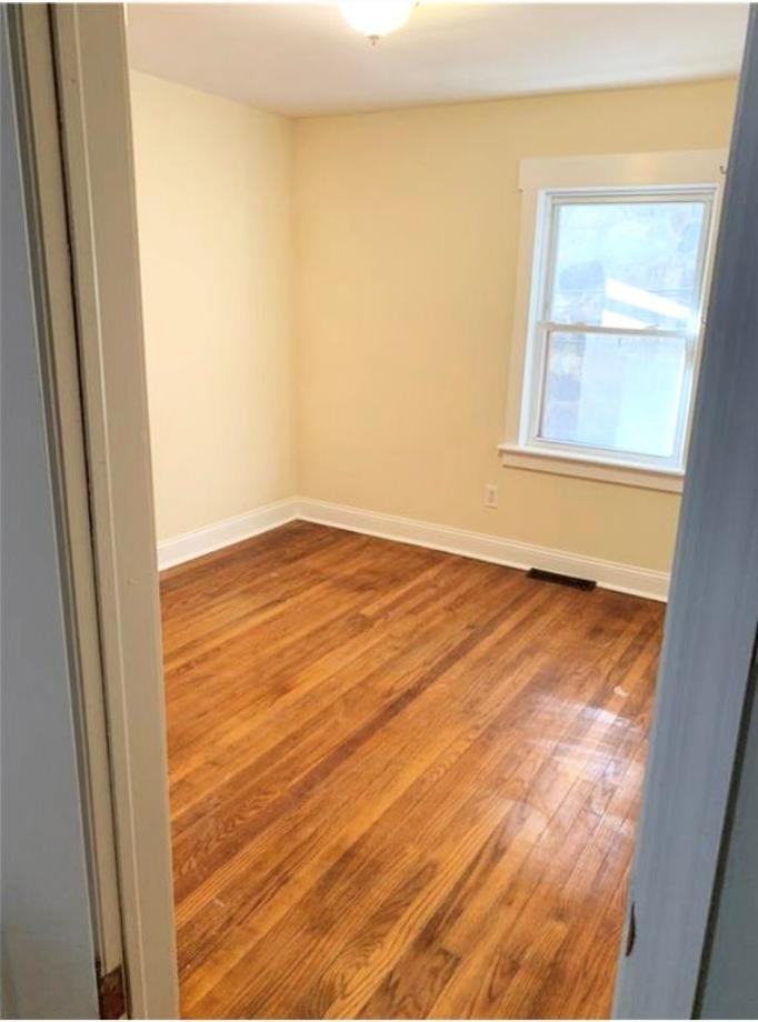 Single Family Grand  Westchester County, NY 10520, MLS-875207-15