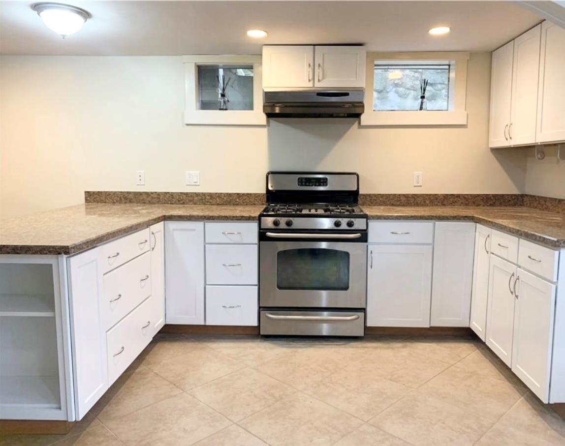 Single Family Grand  Westchester County, NY 10520, MLS-875207-20