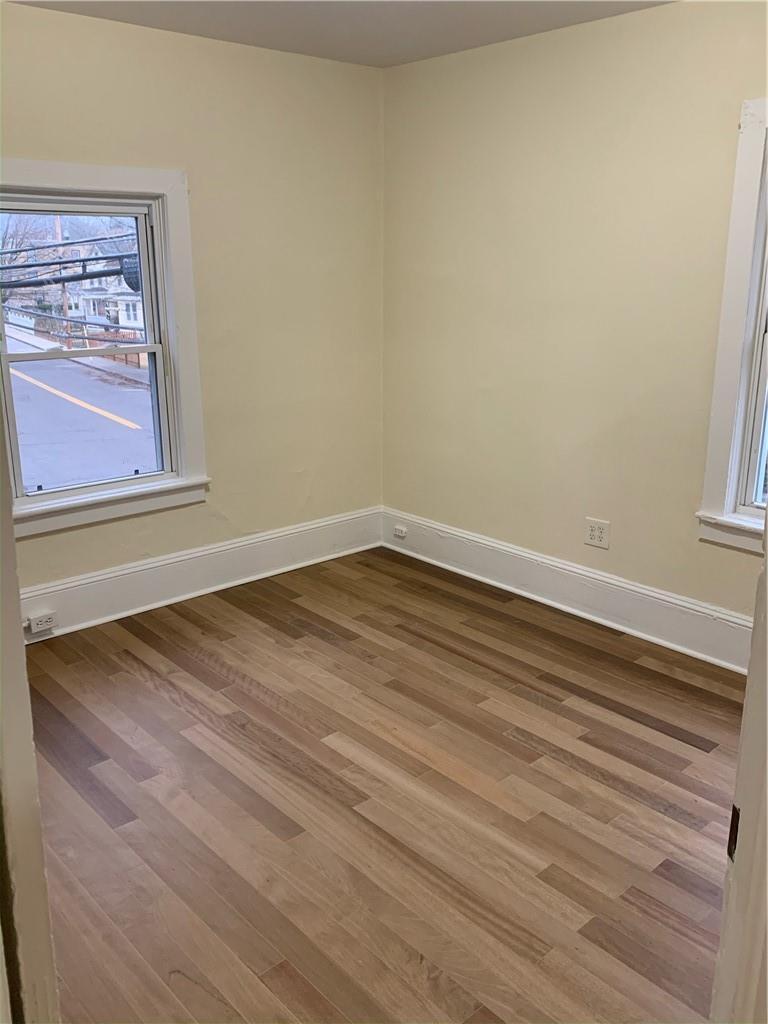 Single Family Grand  Westchester County, NY 10520, MLS-875207-6