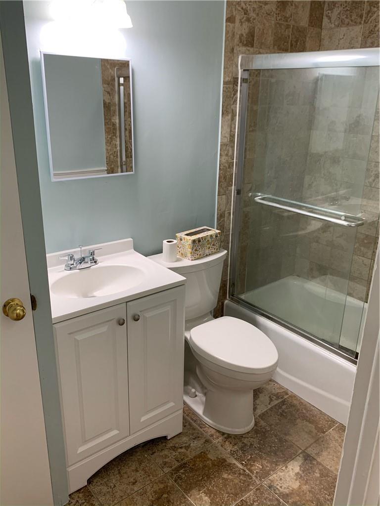 Single Family Grand  Westchester County, NY 10520, MLS-875207-7