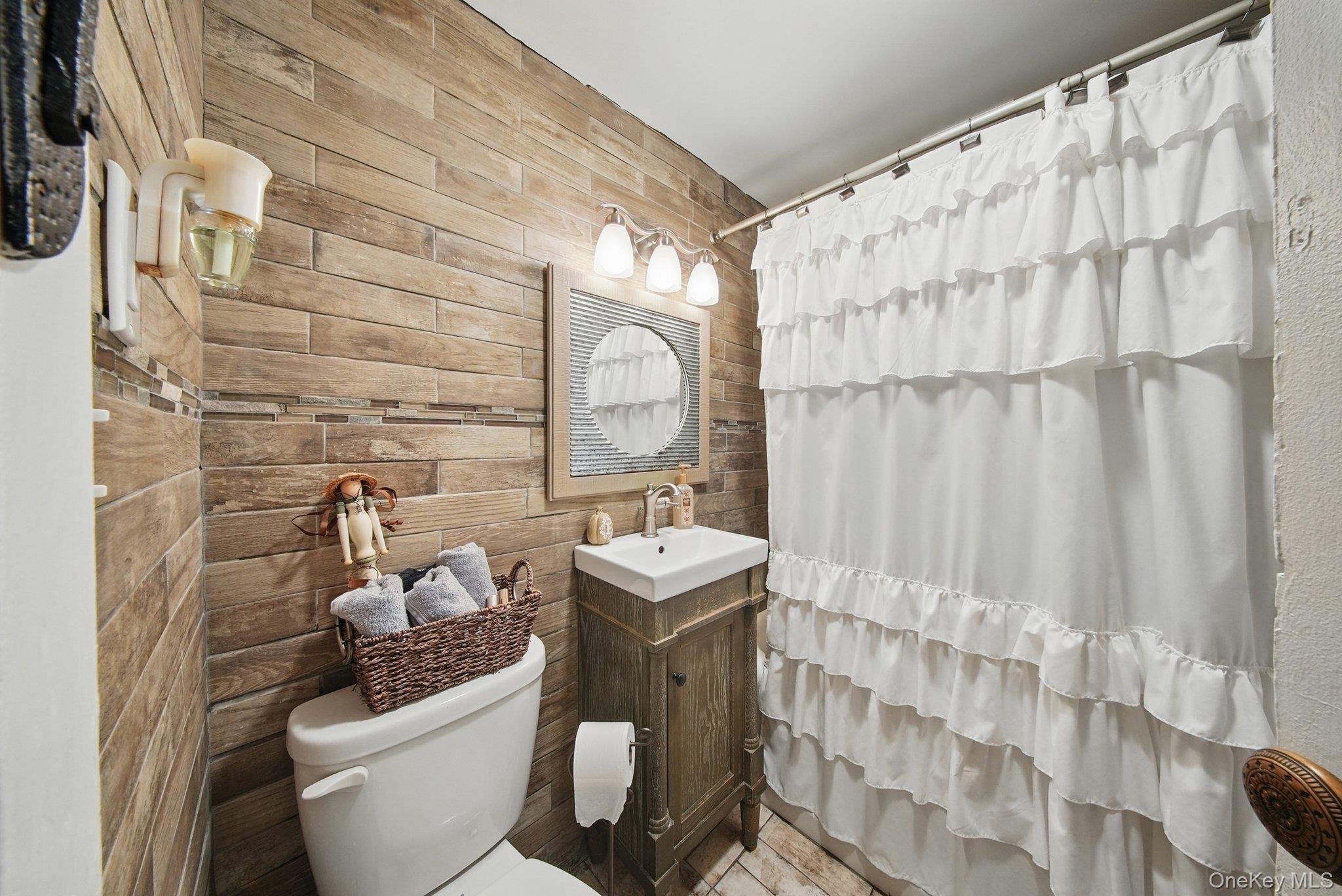 Single Family Scotchtown  Orange County, NY 10941, MLS-875217-31