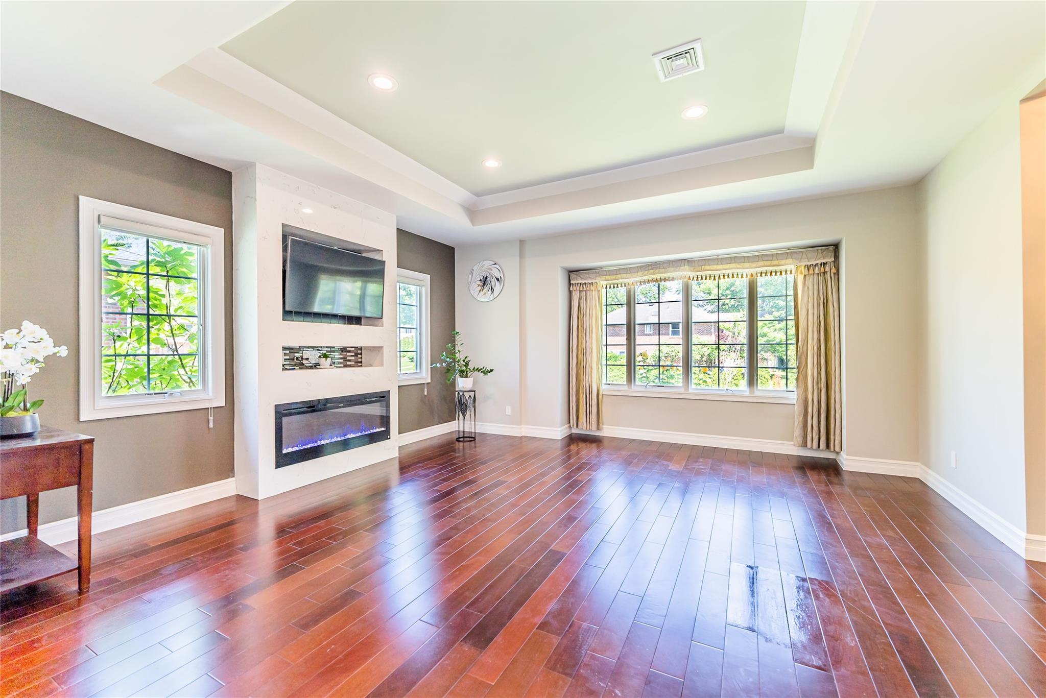 Single Family Birch  Nassau County, NY 11040, MLS-875218-16