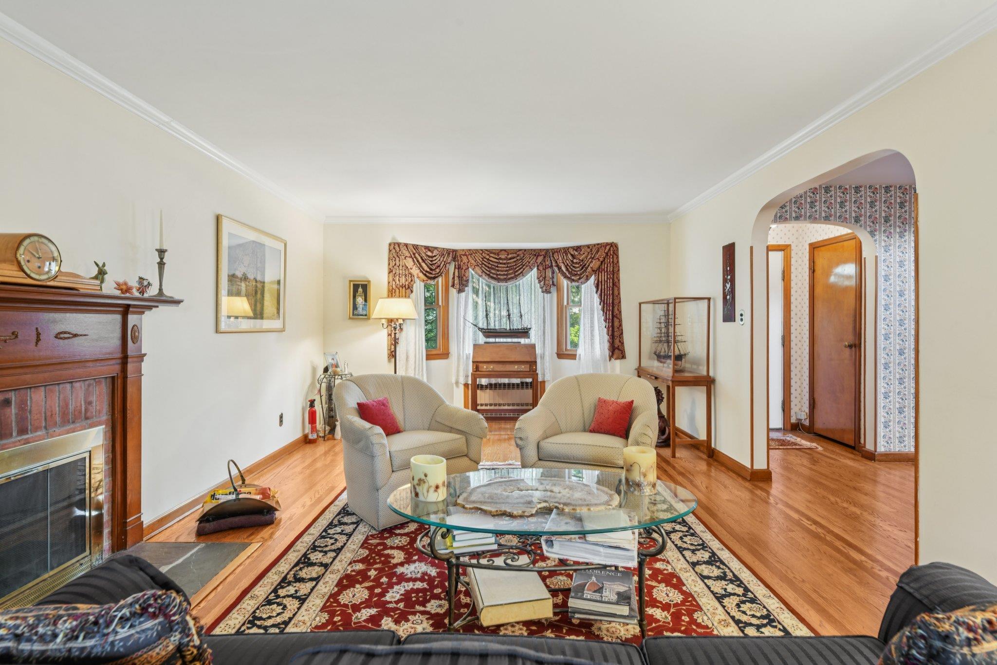 Single Family Ogden  Nassau County, NY 11596, MLS-875219-11