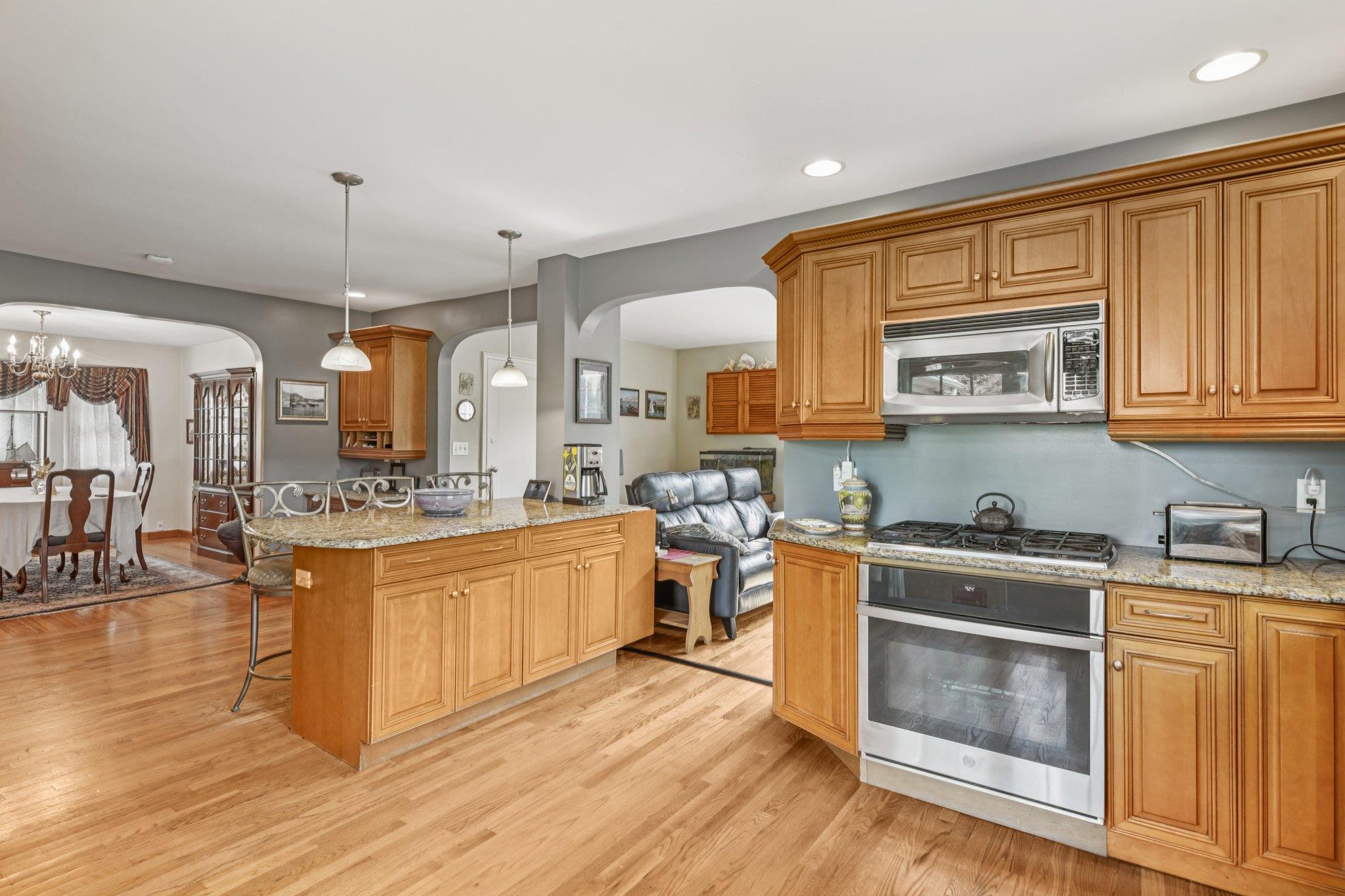 Single Family Ogden  Nassau County, NY 11596, MLS-875219-7