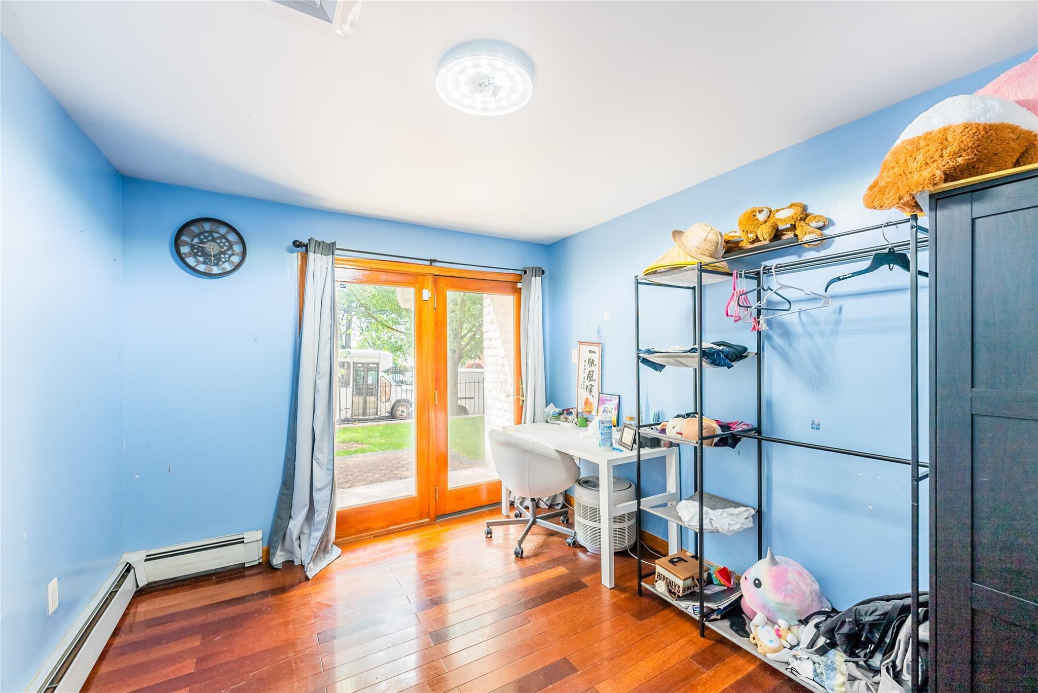 Single Family 21  Queens, NY 11357, MLS-875220-11