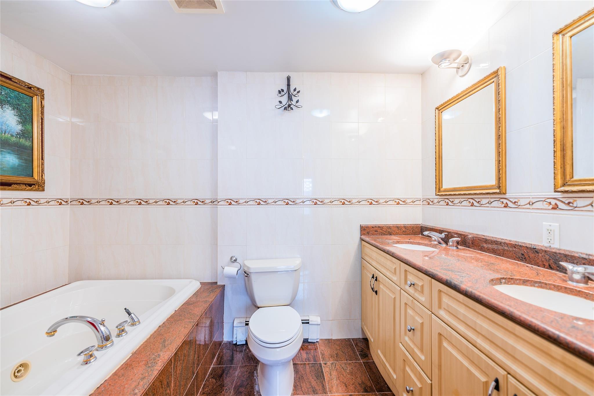 Single Family 21  Queens, NY 11357, MLS-875220-17