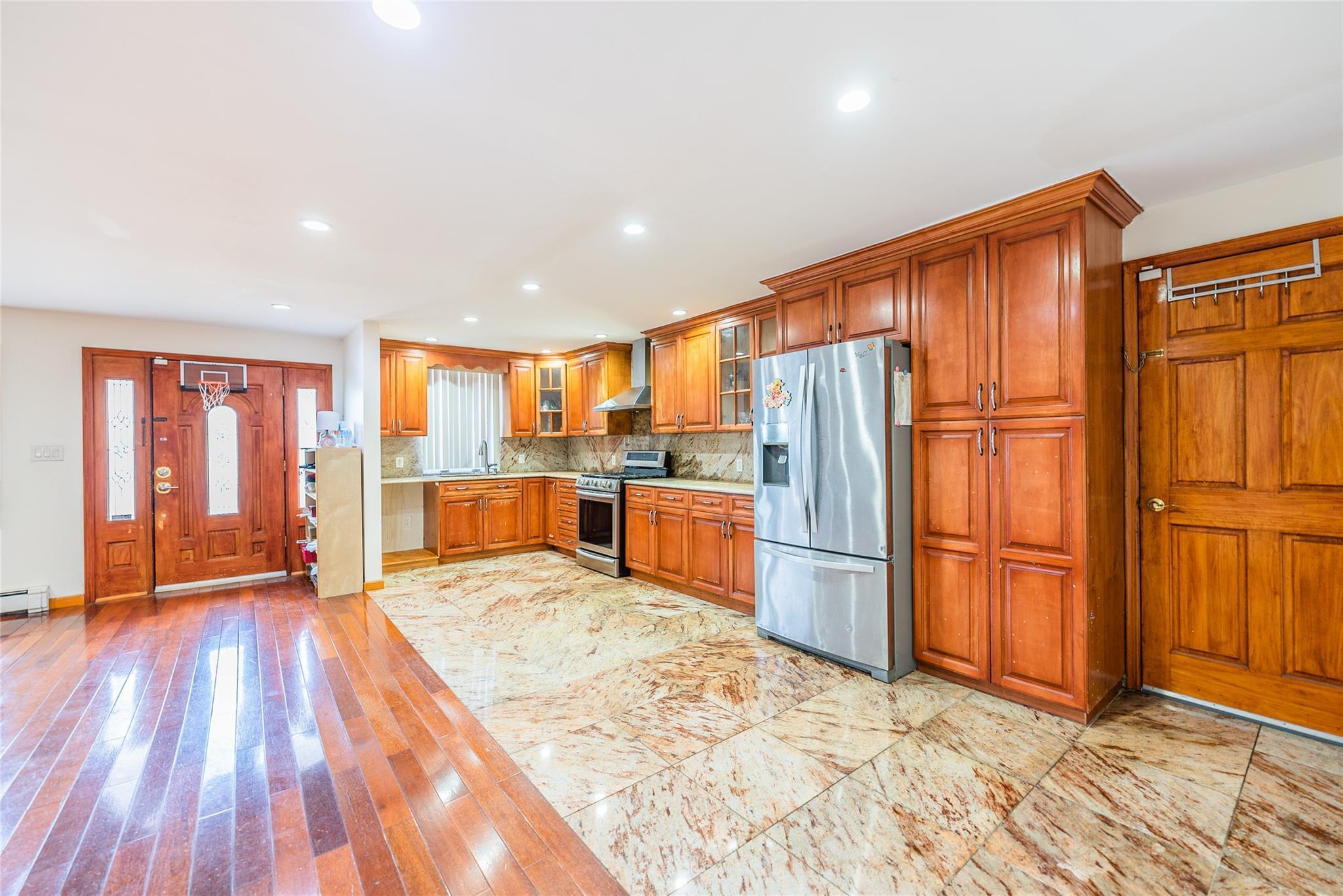Single Family 21  Queens, NY 11357, MLS-875220-20