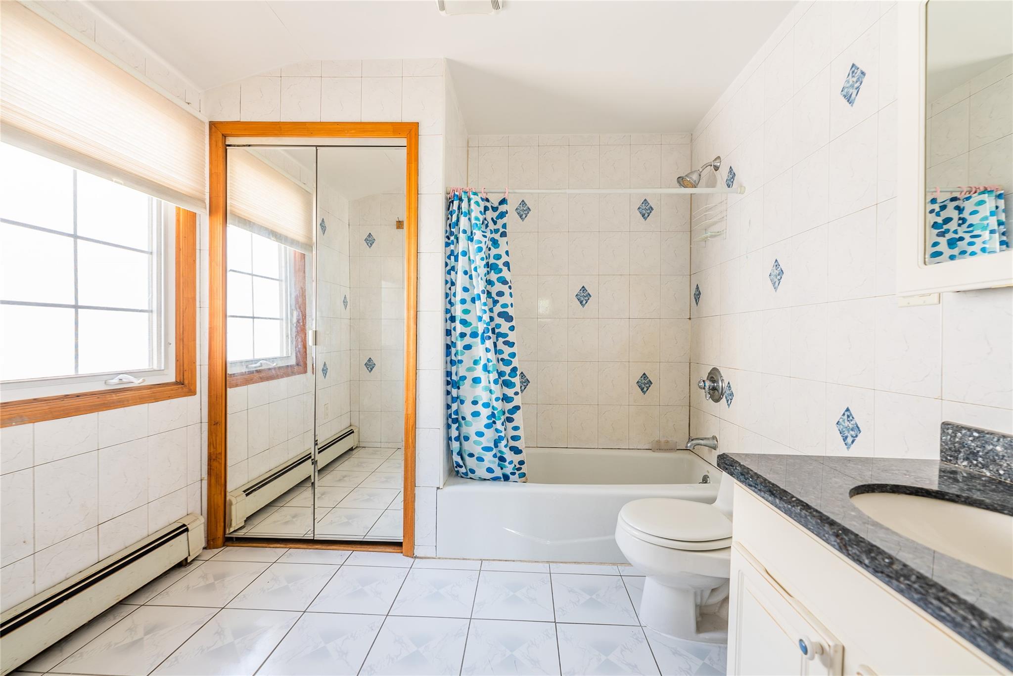 Single Family 21  Queens, NY 11357, MLS-875220-28