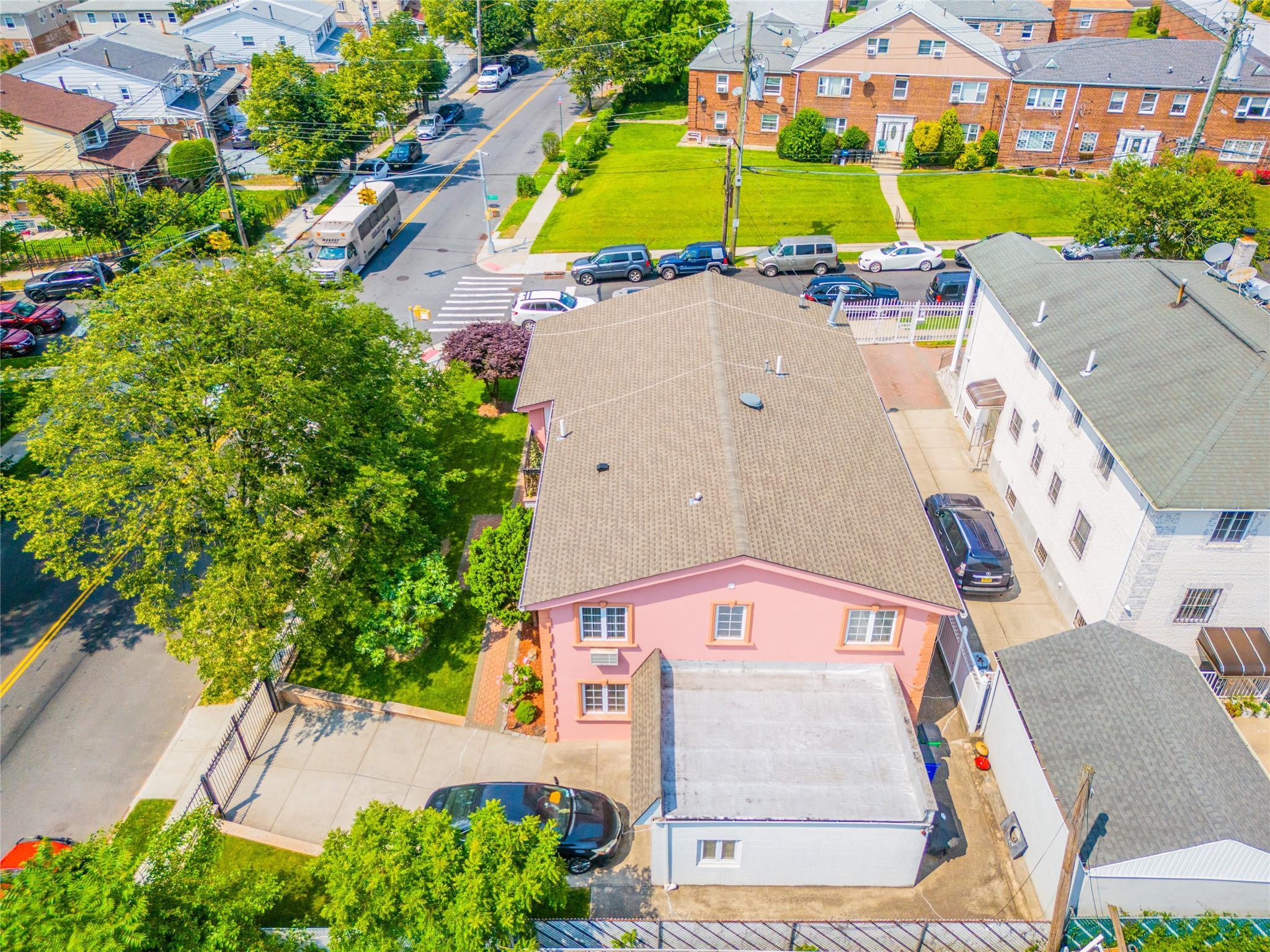 Single Family 21  Queens, NY 11357, MLS-875220-9