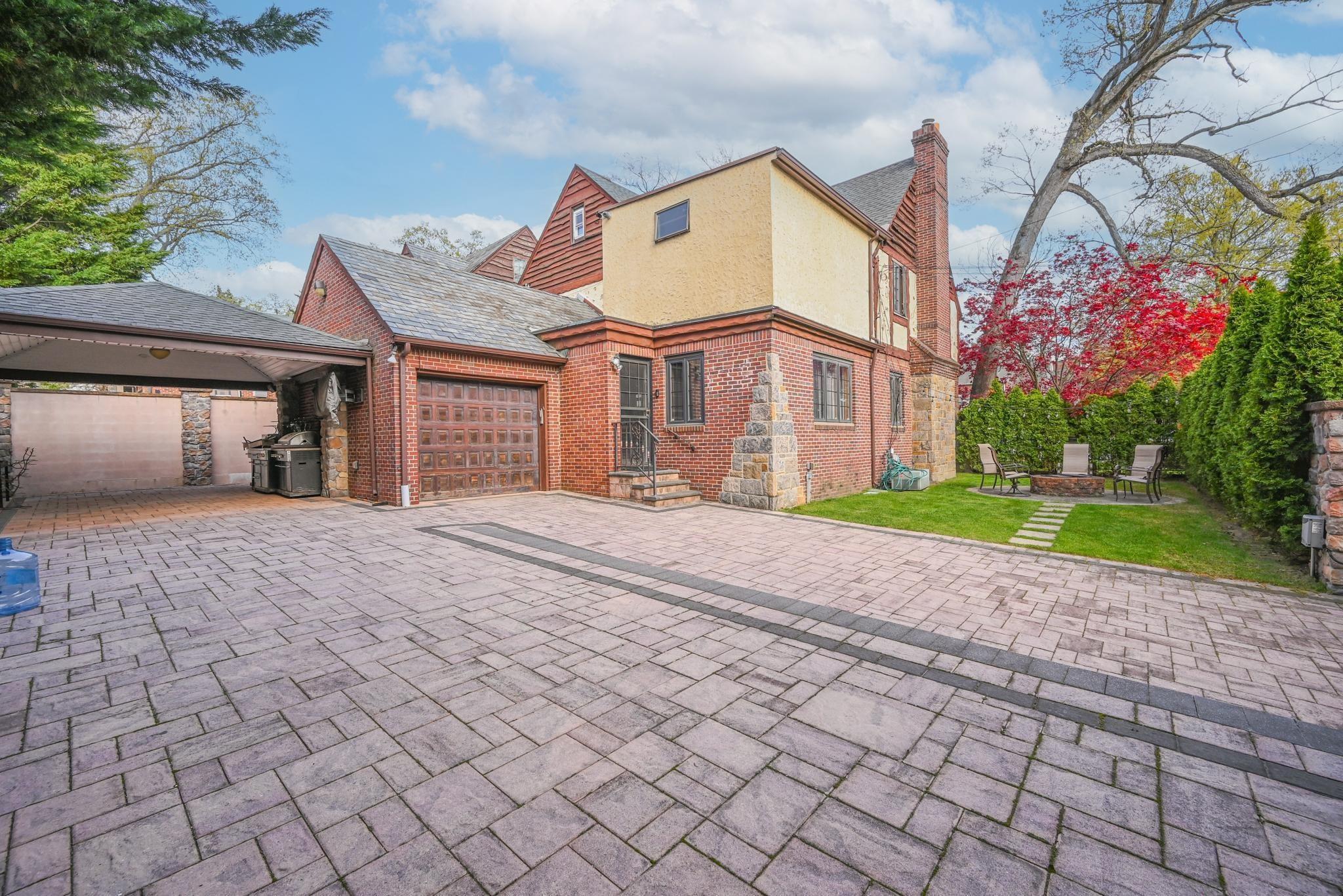 Single Family Chevy Chase  Queens, NY 11432, MLS-875239-26