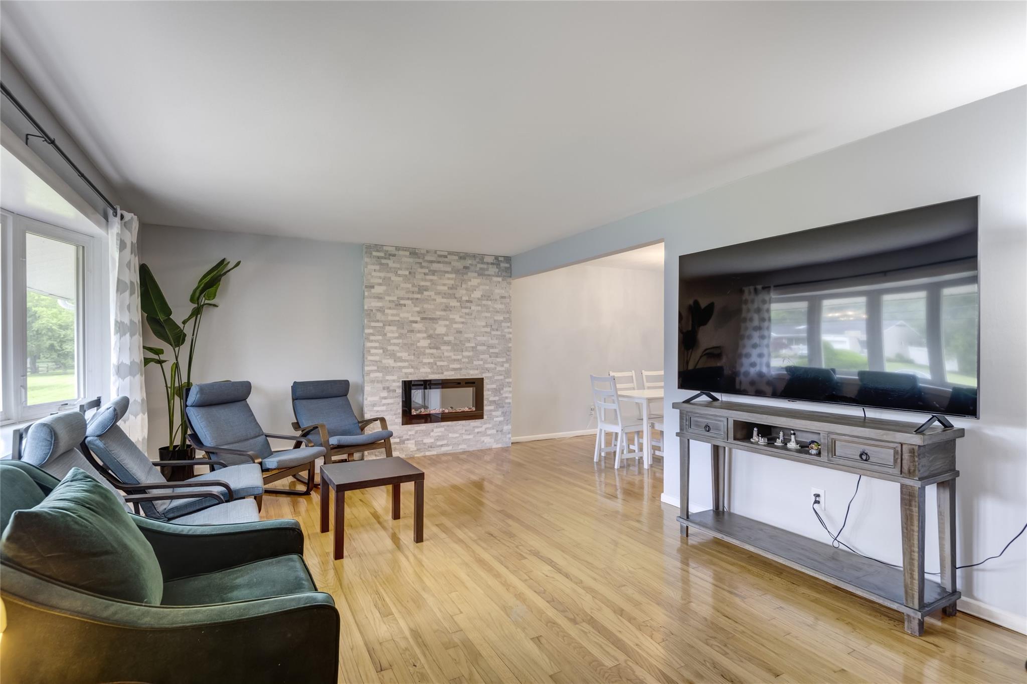 Single Family Searington  Nassau County, NY 11791, MLS-875249-4