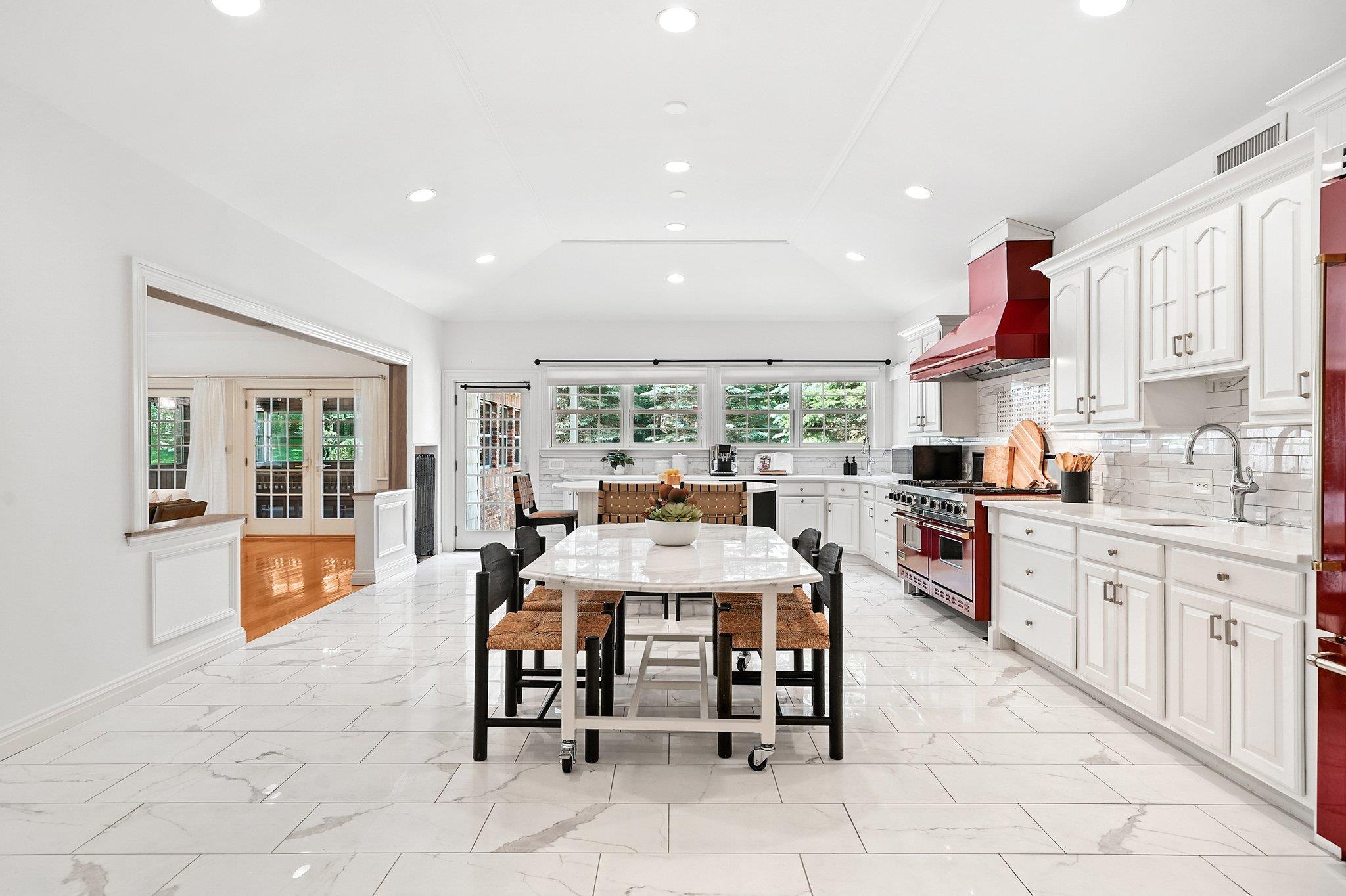 Single Family Park  Westchester County, NY 10604, MLS-875250-14
