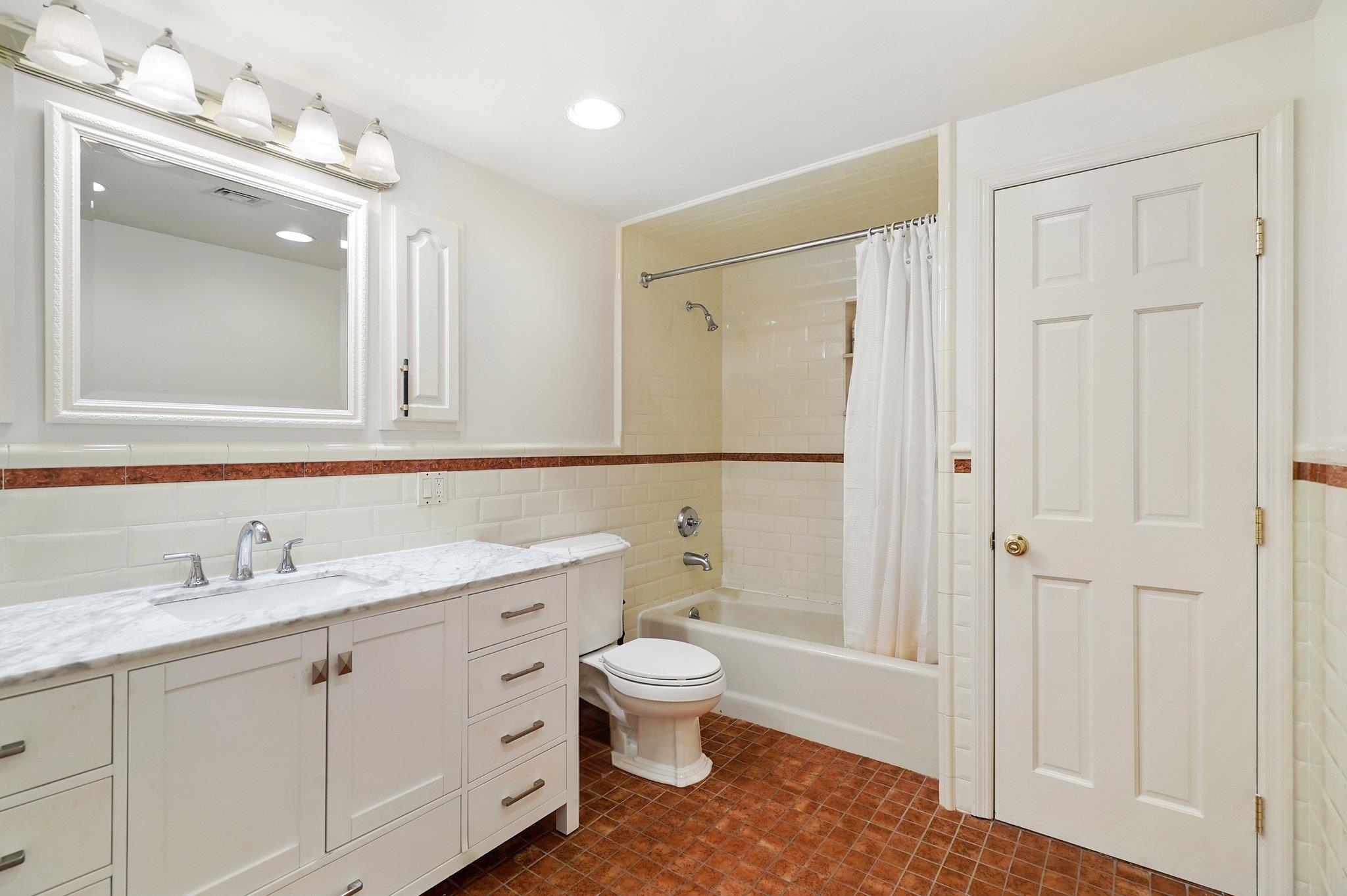 Single Family Park  Westchester County, NY 10604, MLS-875250-22