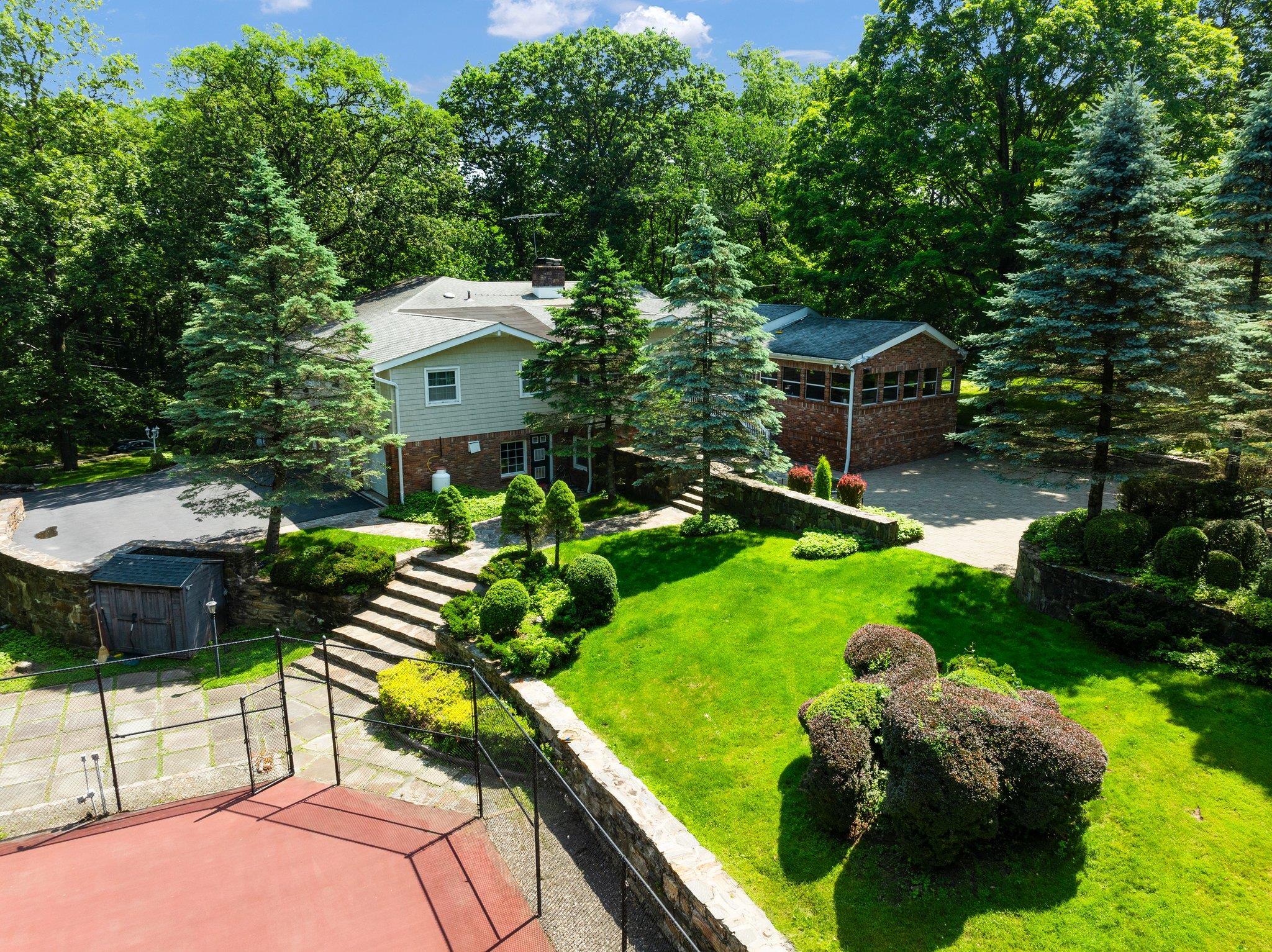 Single Family Park  Westchester County, NY 10604, MLS-875250-45