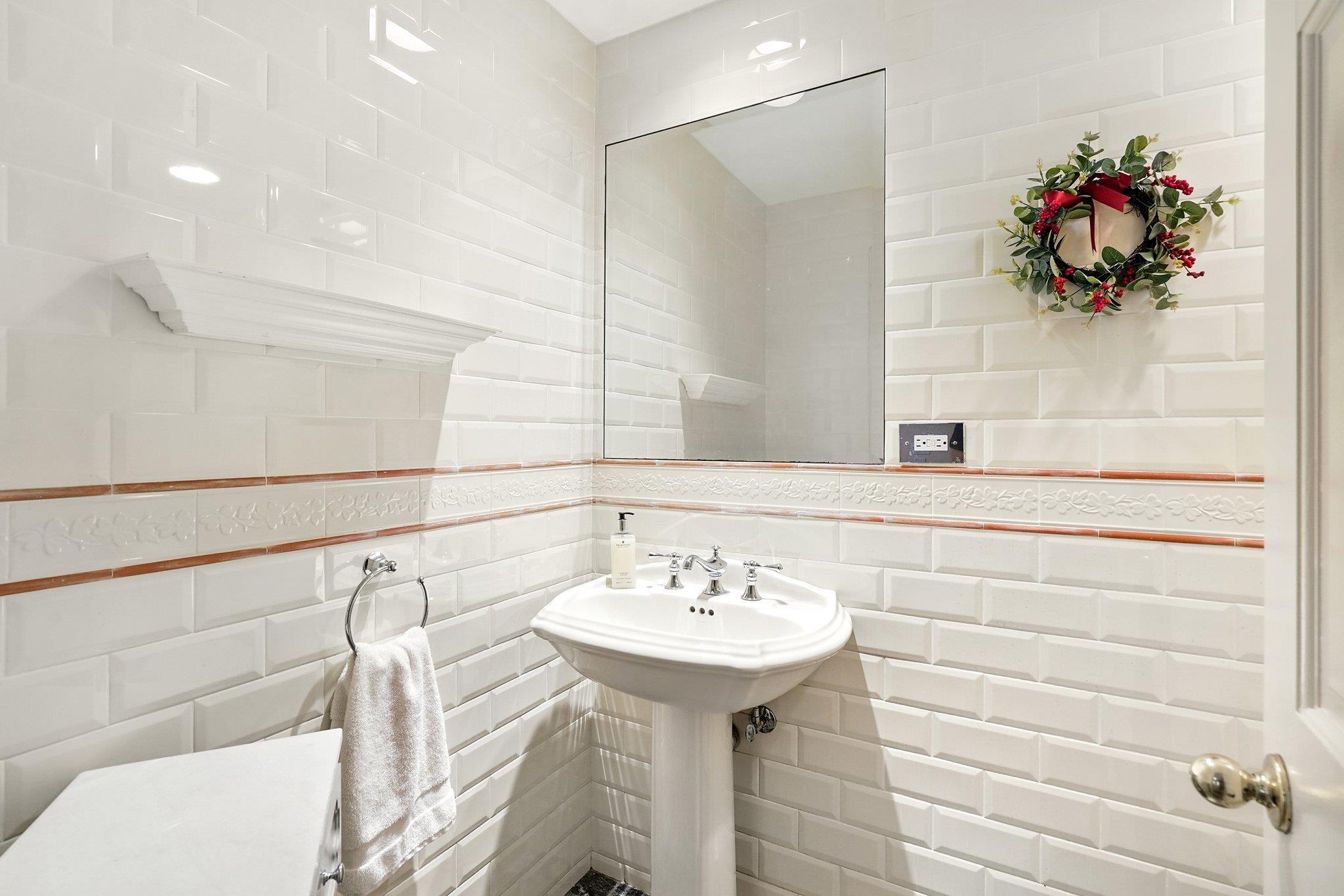 Single Family Park  Westchester County, NY 10604, MLS-875250-6