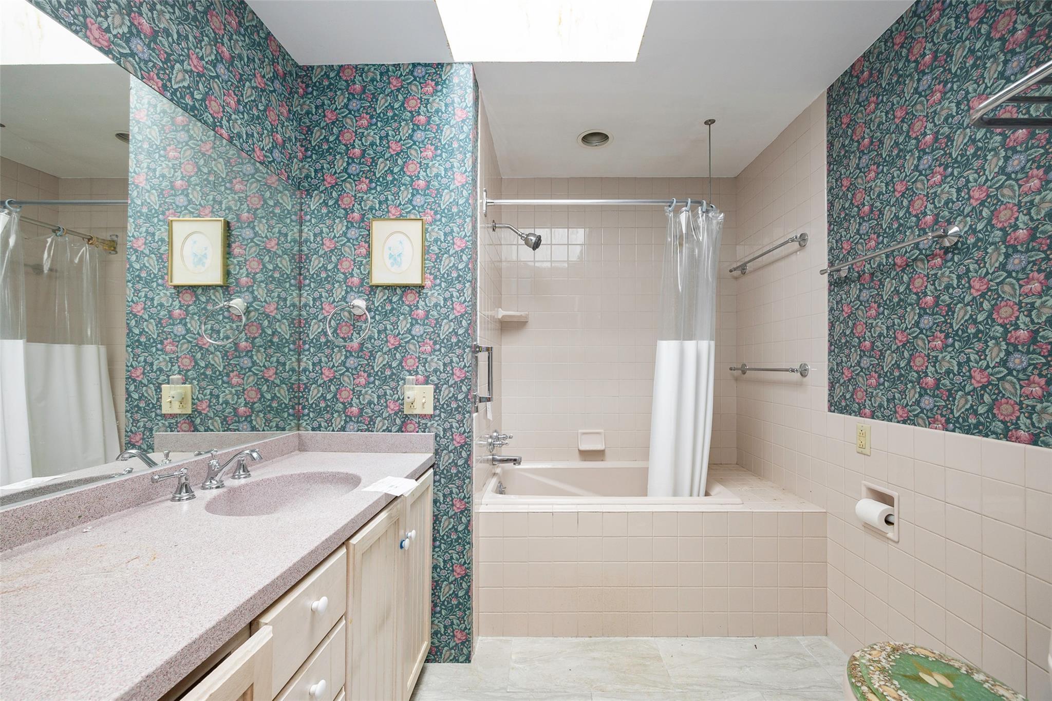 Single Family Haviland  Dutchess County, NY 12601, MLS-875276-5