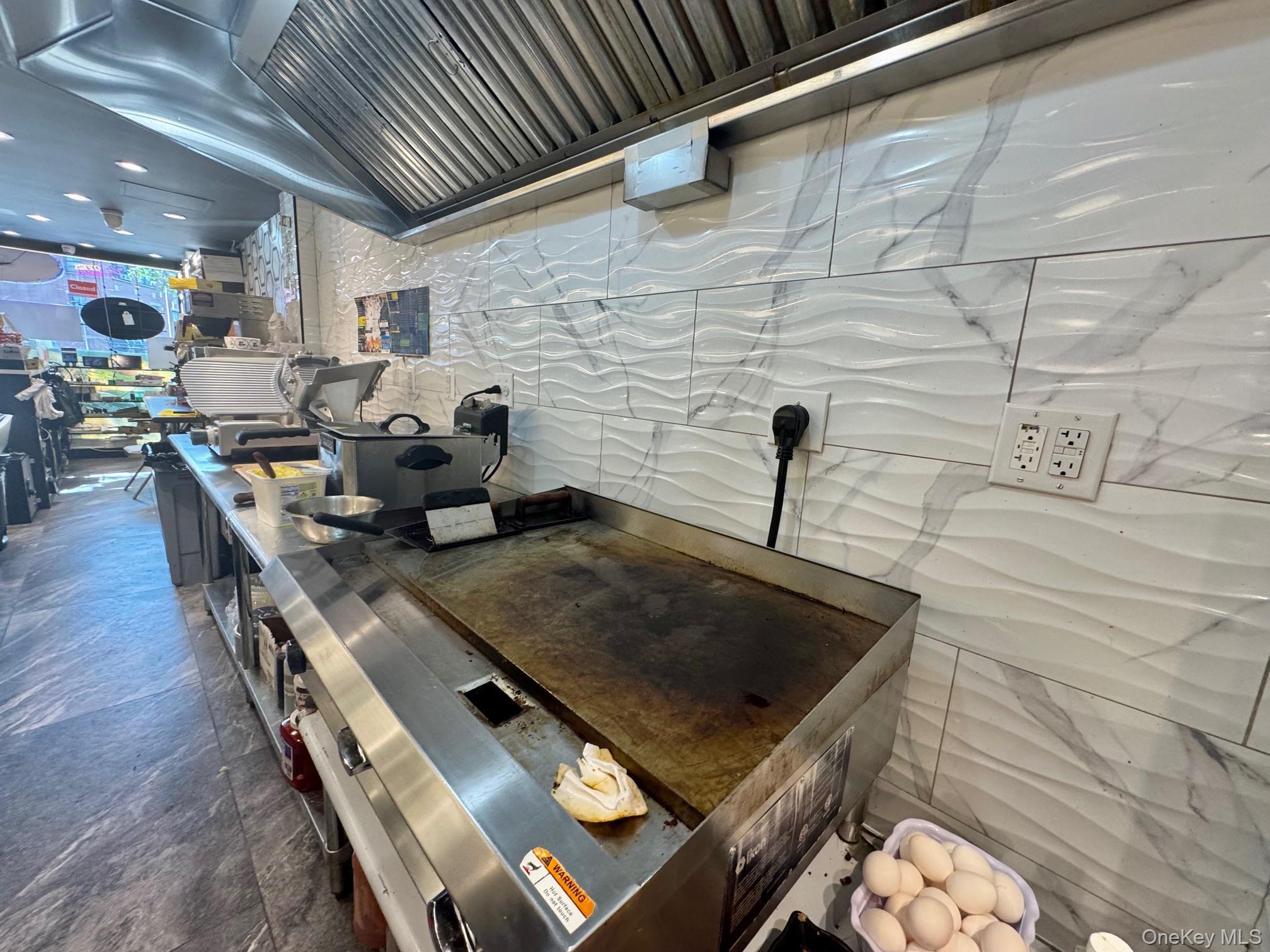 Commercial Sale Union Brooklyn, NY 11211, MLS-875320-19