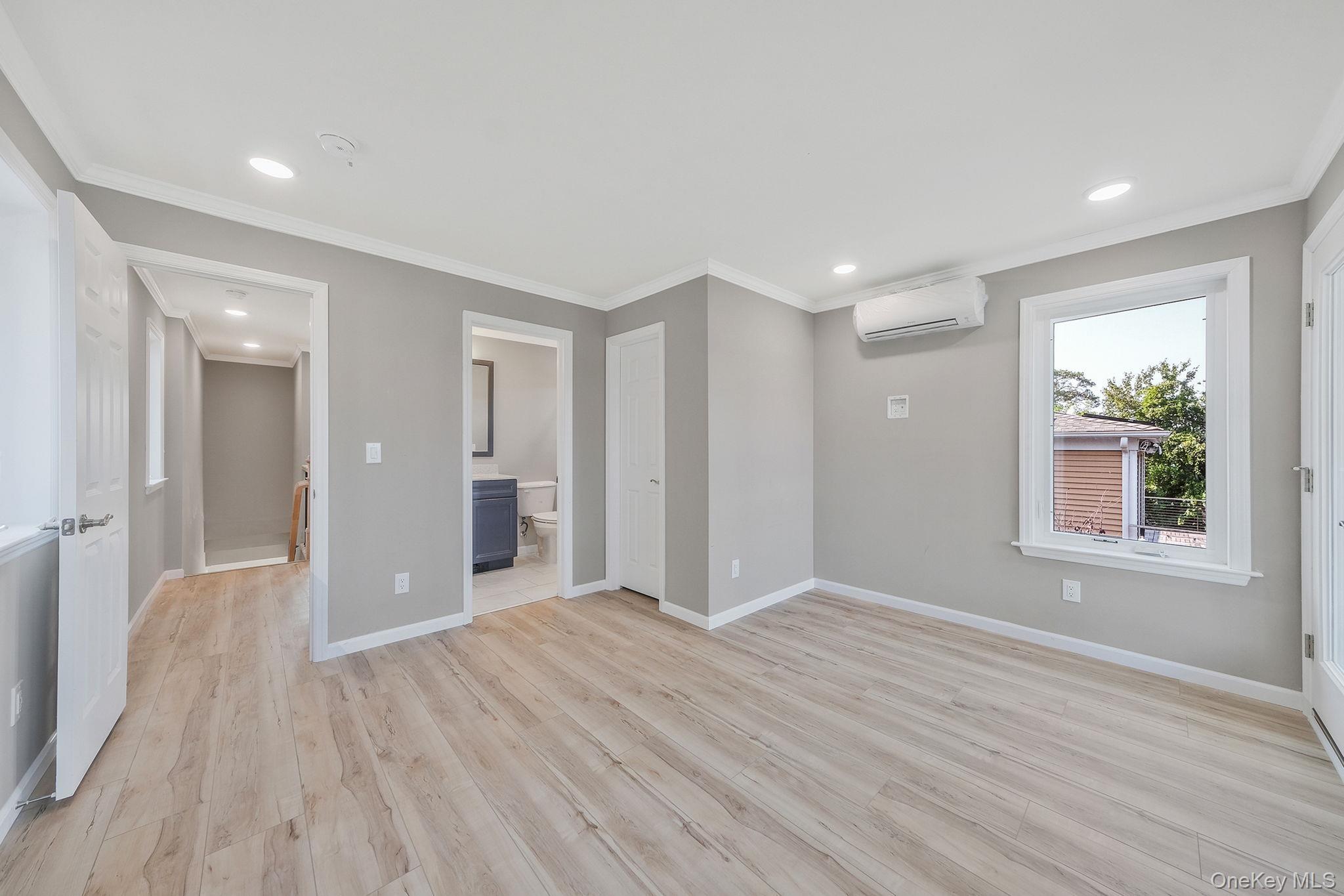 Single Family Whittier  Suffolk County, NY 11754, MLS-875321-25