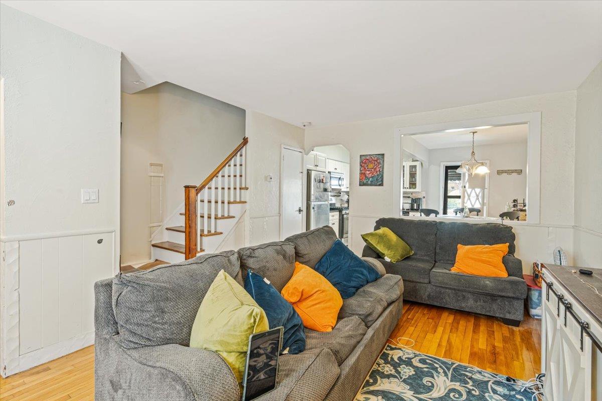 Single Family Van Nest  Bronx, NY 10462, MLS-875325-4