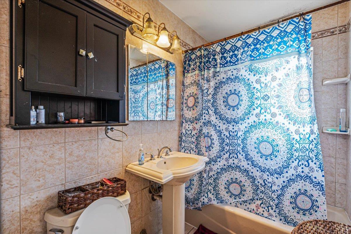 Single Family Van Nest  Bronx, NY 10462, MLS-875325-7