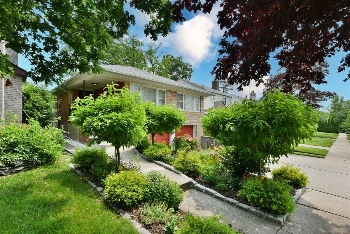 Single Family 212th  Queens, NY 11427, MLS-875371-2