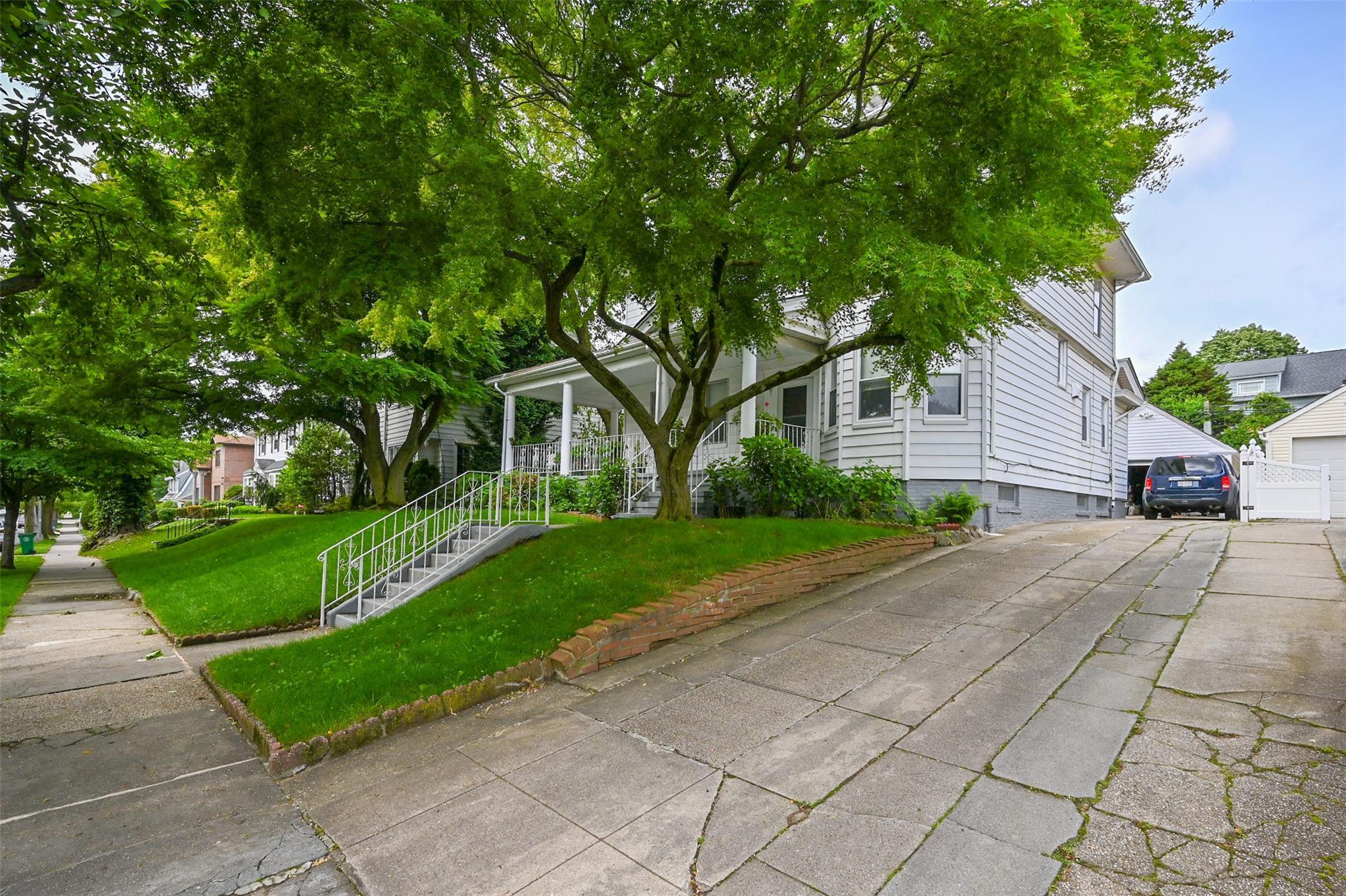 Single Family 159  Queens, NY 11358, MLS-875378-3