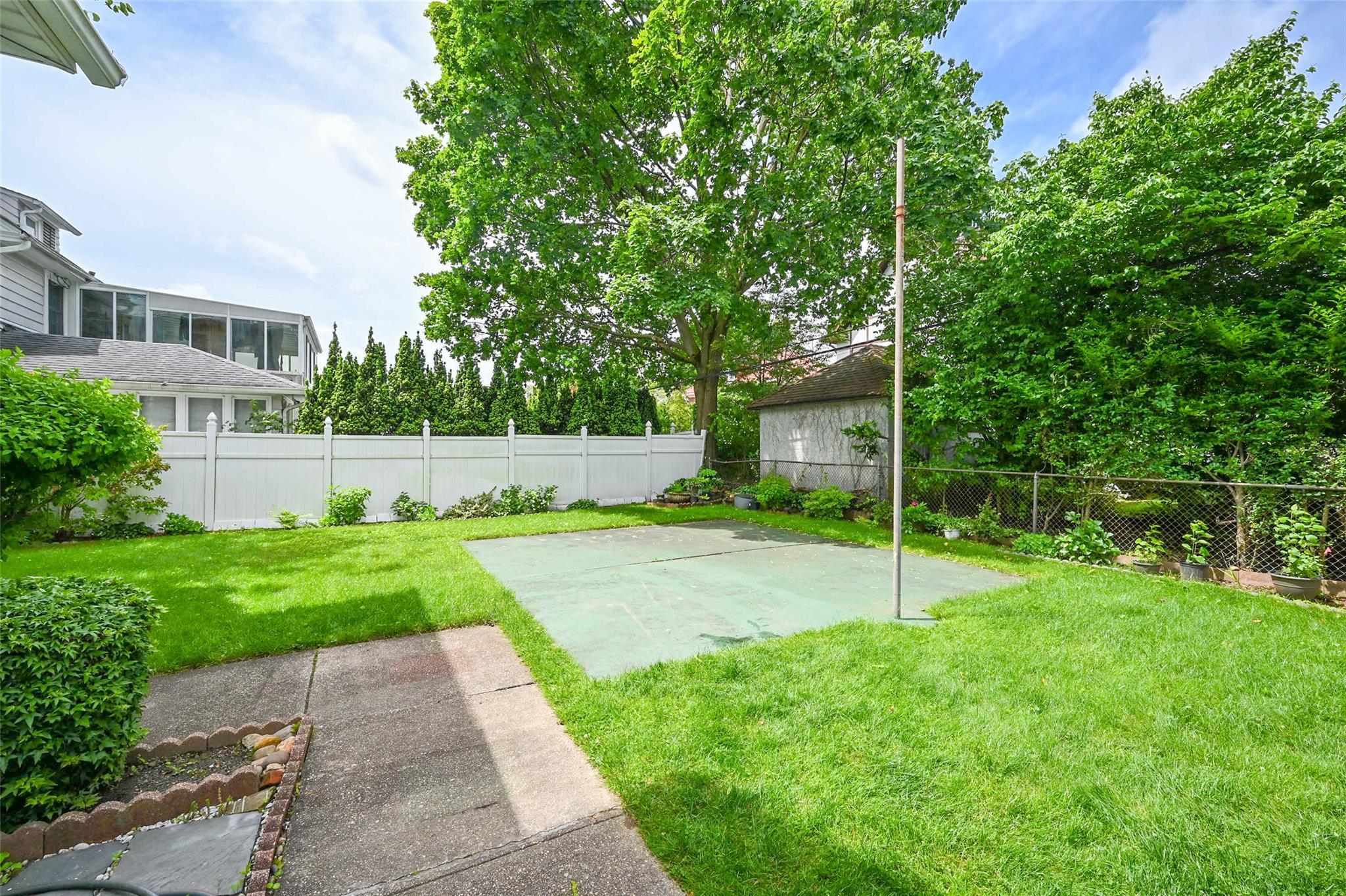 Single Family 159  Queens, NY 11358, MLS-875378-5