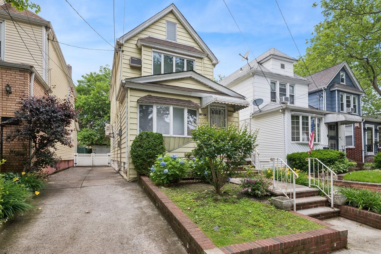 Single Family 69th  Queens, NY 11375, MLS-875379-2