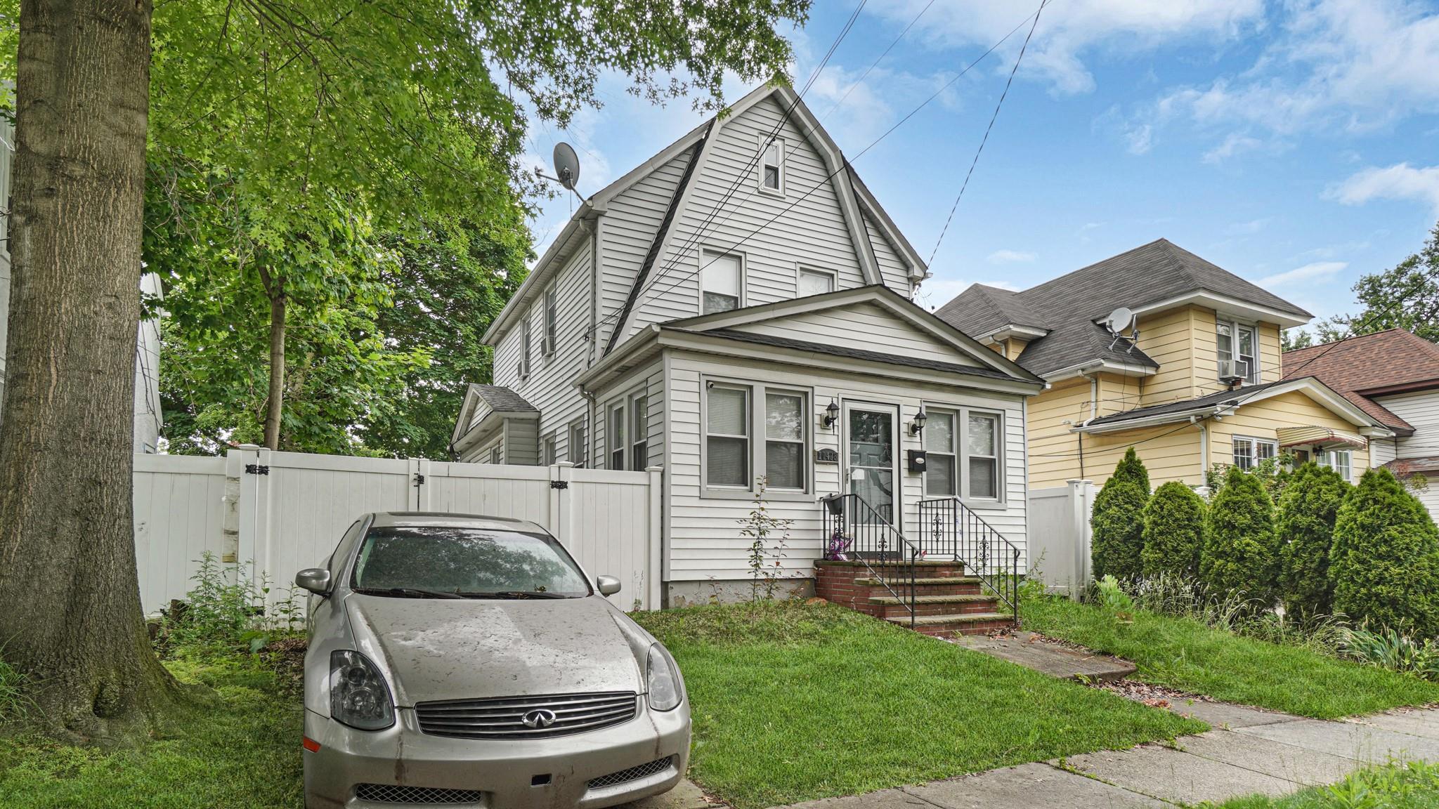 Single Family 201  Queens, NY 11412, MLS-875385-2
