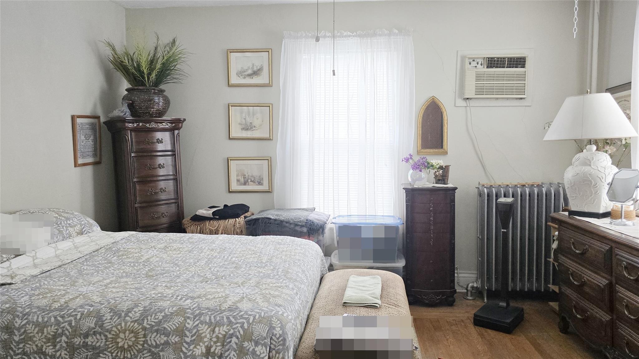 Single Family 32nd  Queens, NY 11354, MLS-875403-10