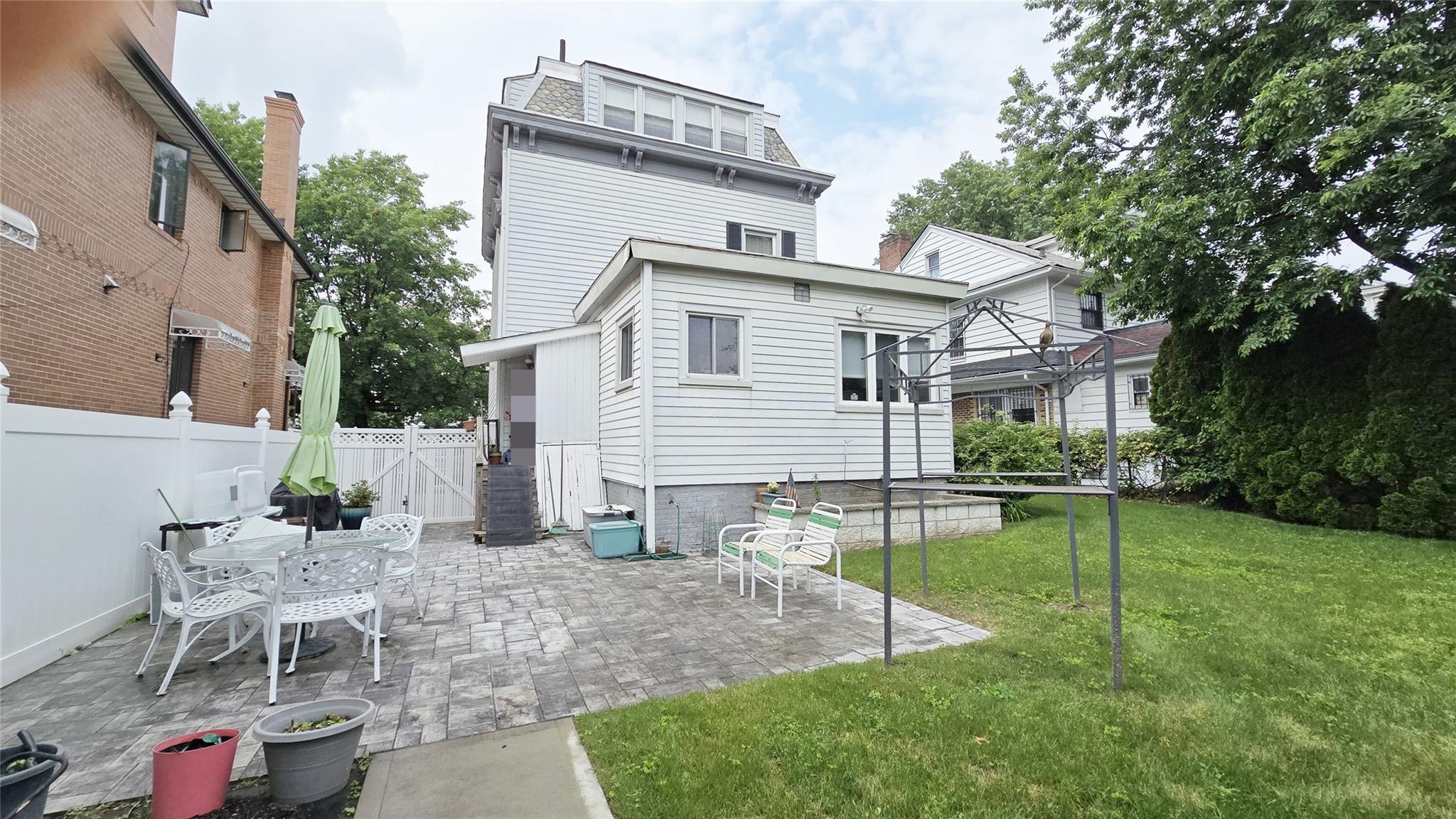 Single Family 32nd  Queens, NY 11354, MLS-875403-16