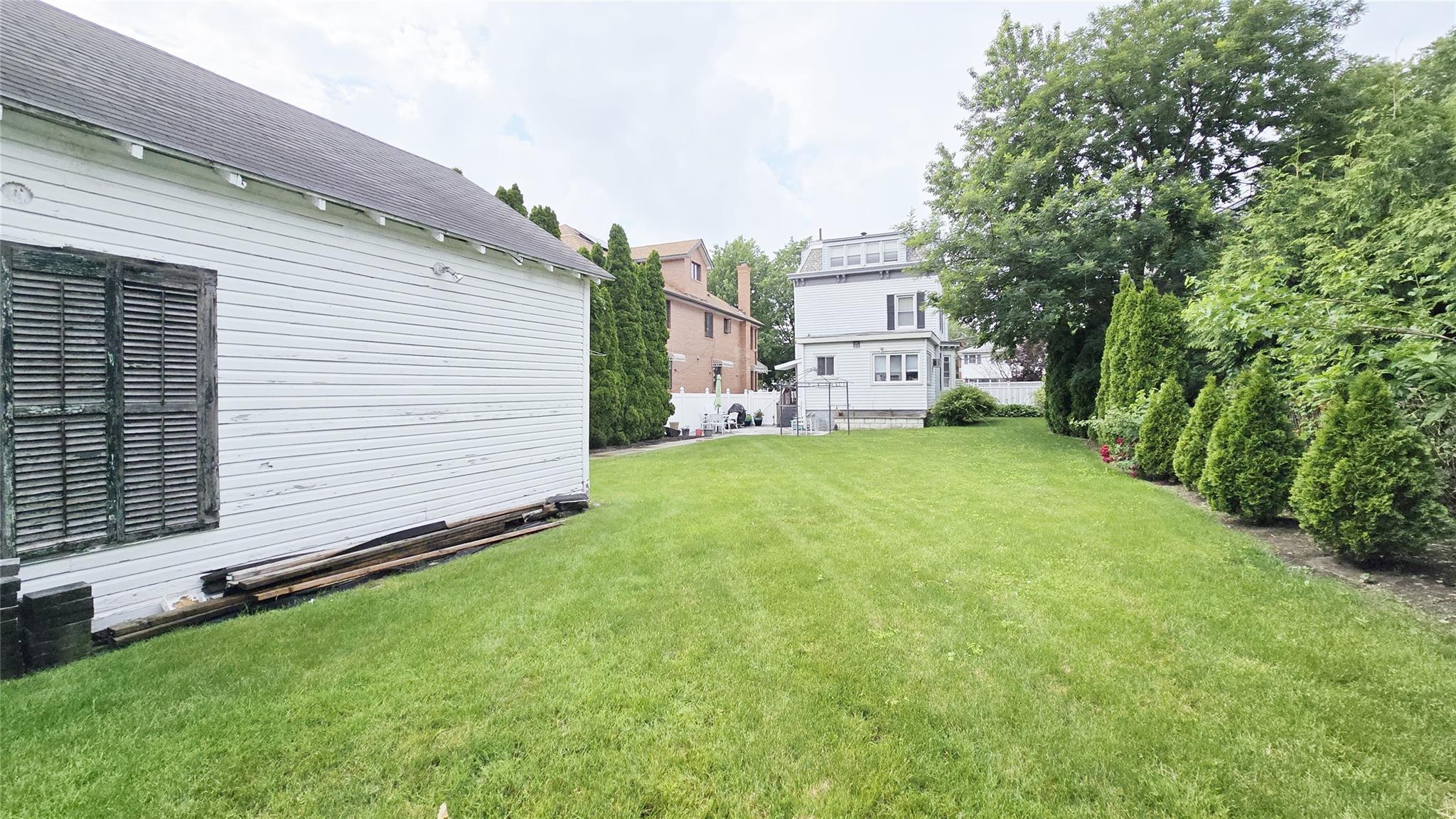 Single Family 32nd  Queens, NY 11354, MLS-875403-19