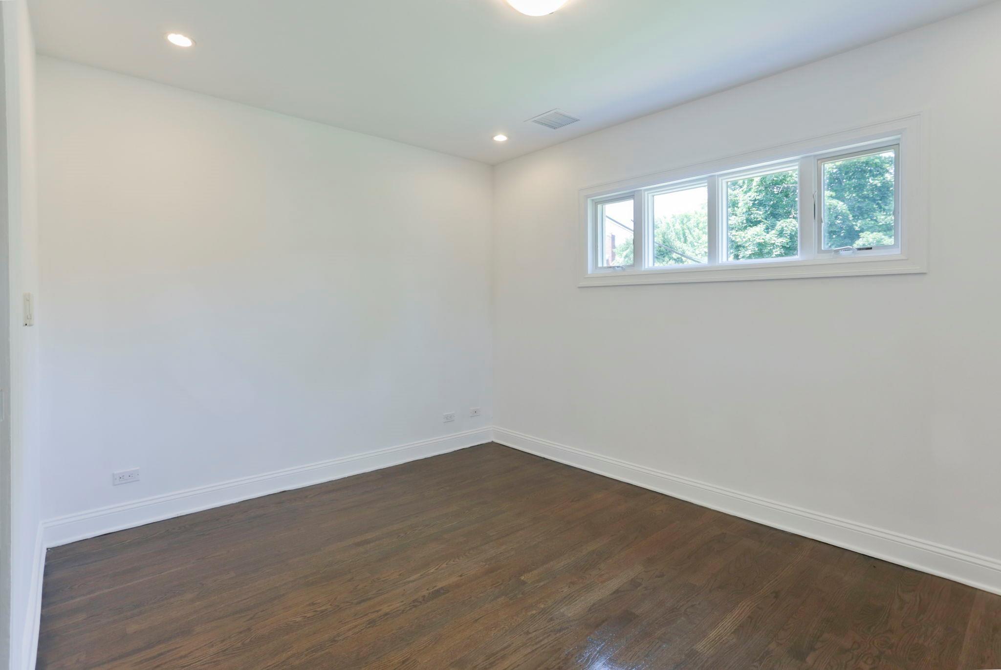 Single Family Peck  Queens, NY 11364, MLS-875405-11