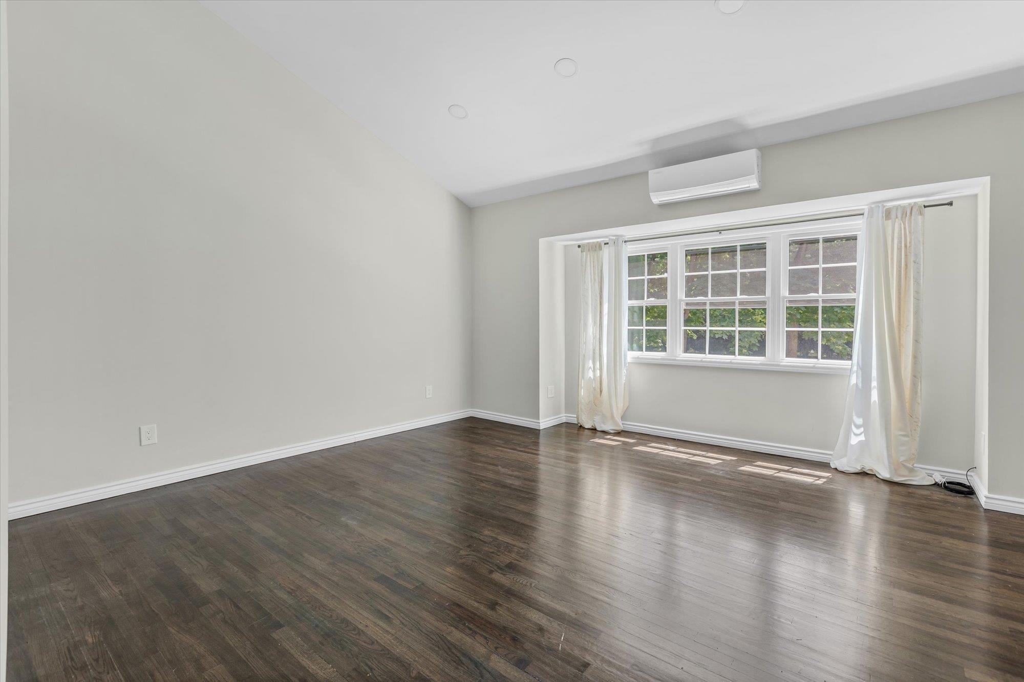 Single Family Norwood  Suffolk County, NY 11768, MLS-875411-20