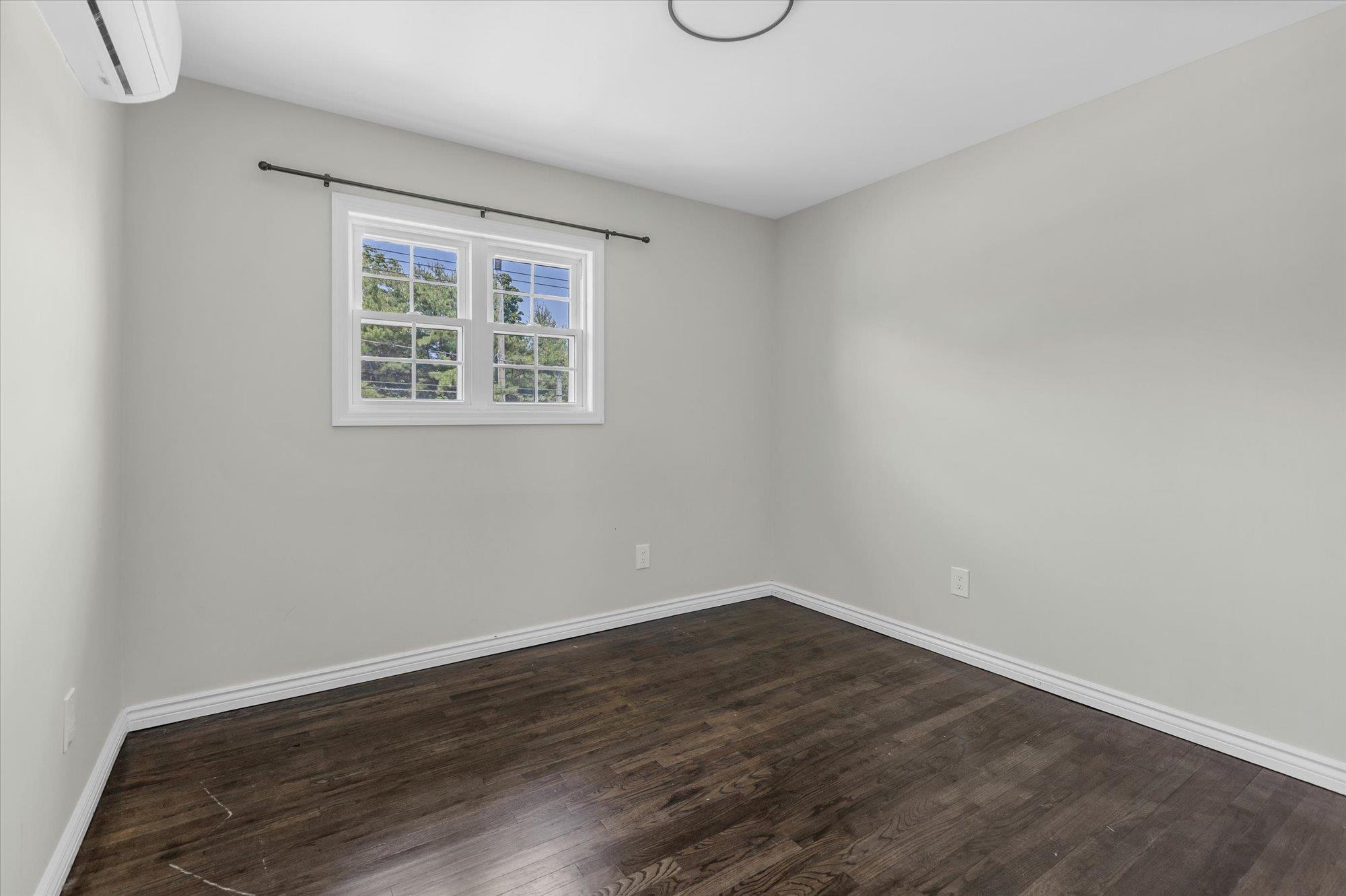 Single Family Norwood  Suffolk County, NY 11768, MLS-875411-27