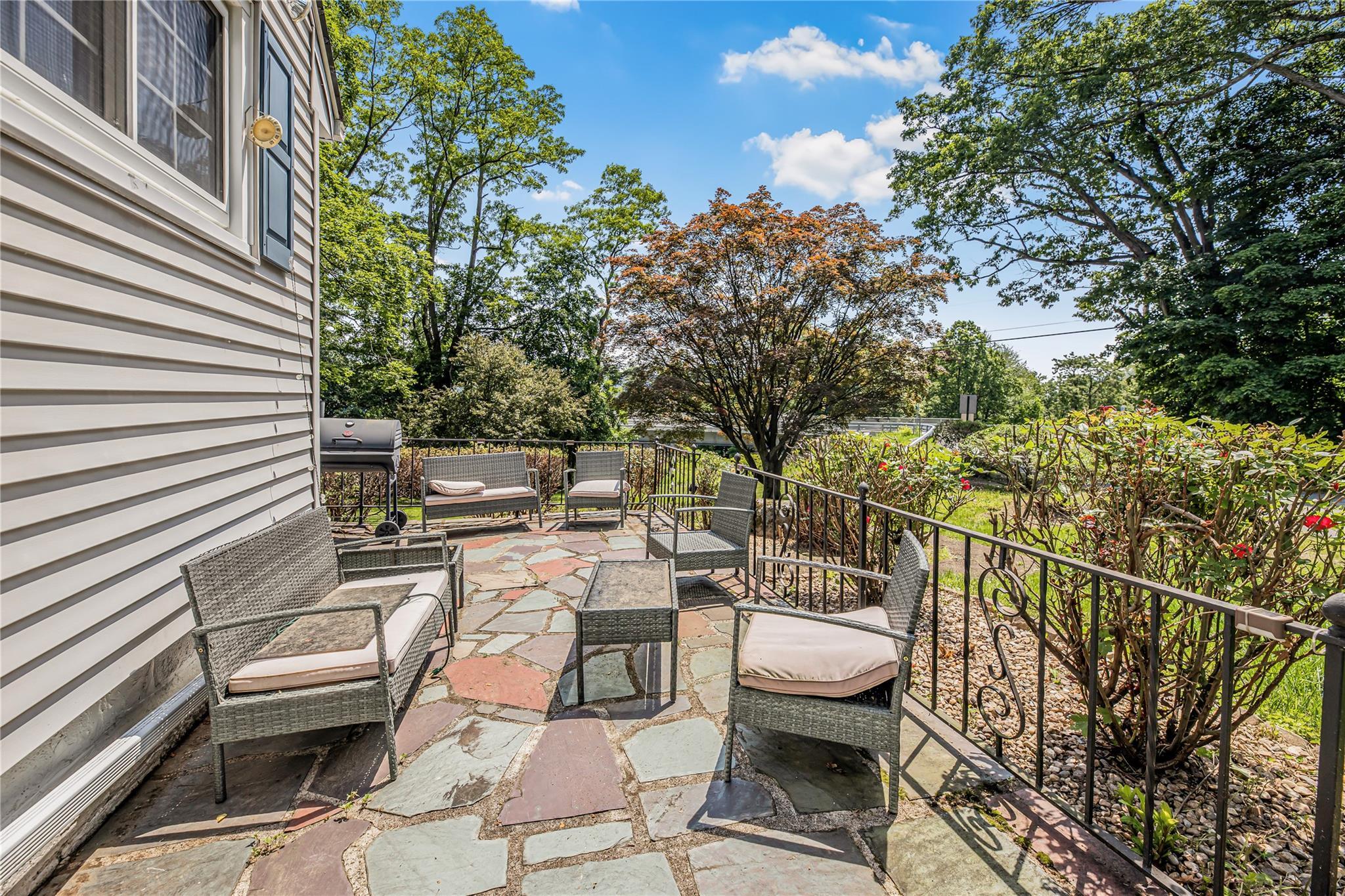 Single Family Valley View  Orange County, NY 12553, MLS-875428-2