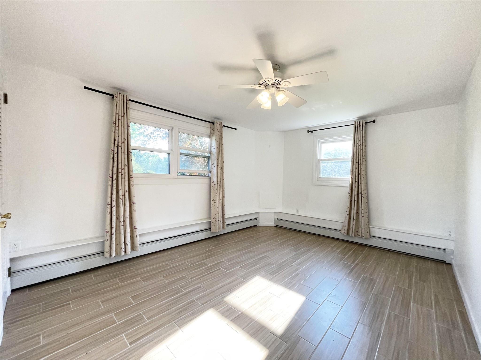 Single Family Grossman  Suffolk County, NY 11747, MLS-875431-31