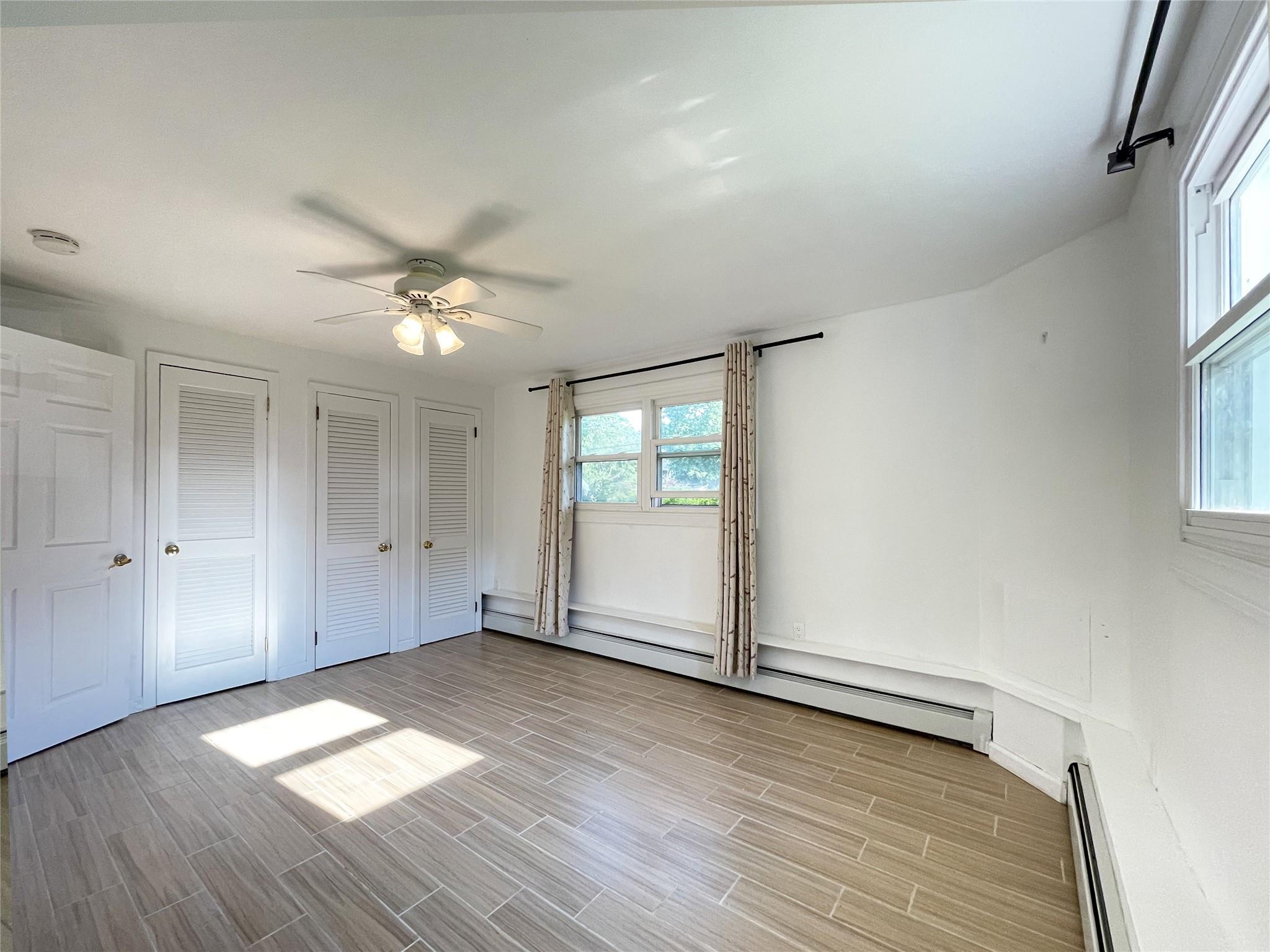 Single Family Grossman  Suffolk County, NY 11747, MLS-875431-32