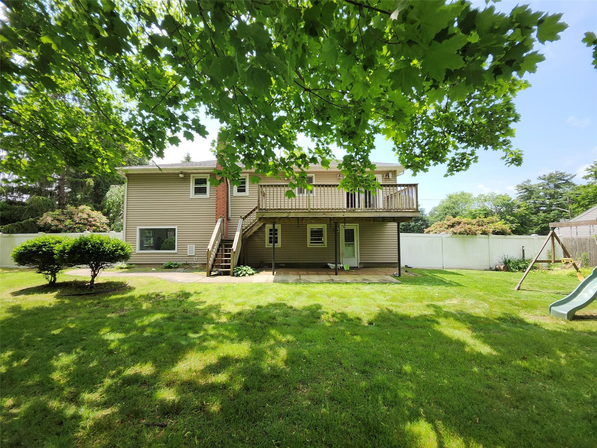 Single Family Grossman  Suffolk County, NY 11747, MLS-875431-5