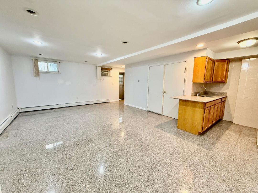 Single Family 57th  Queens, NY 11355, MLS-875444-28