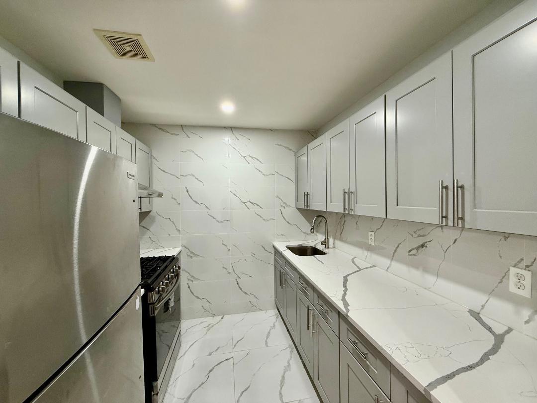 Single Family 57th  Queens, NY 11355, MLS-875444-3